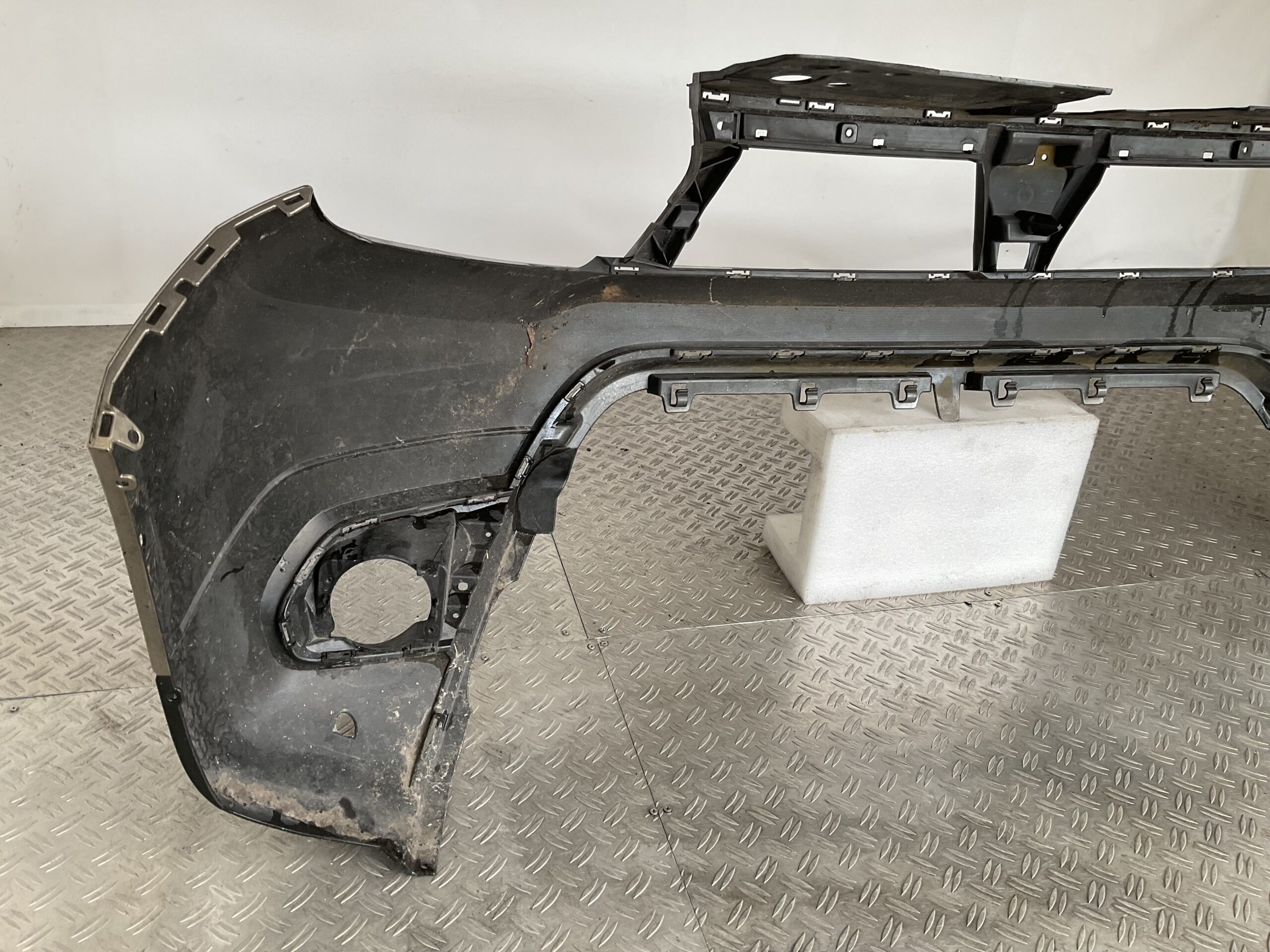 Bumper Dacia Duster 17-20 620221776R Voorbumper G3-16023z