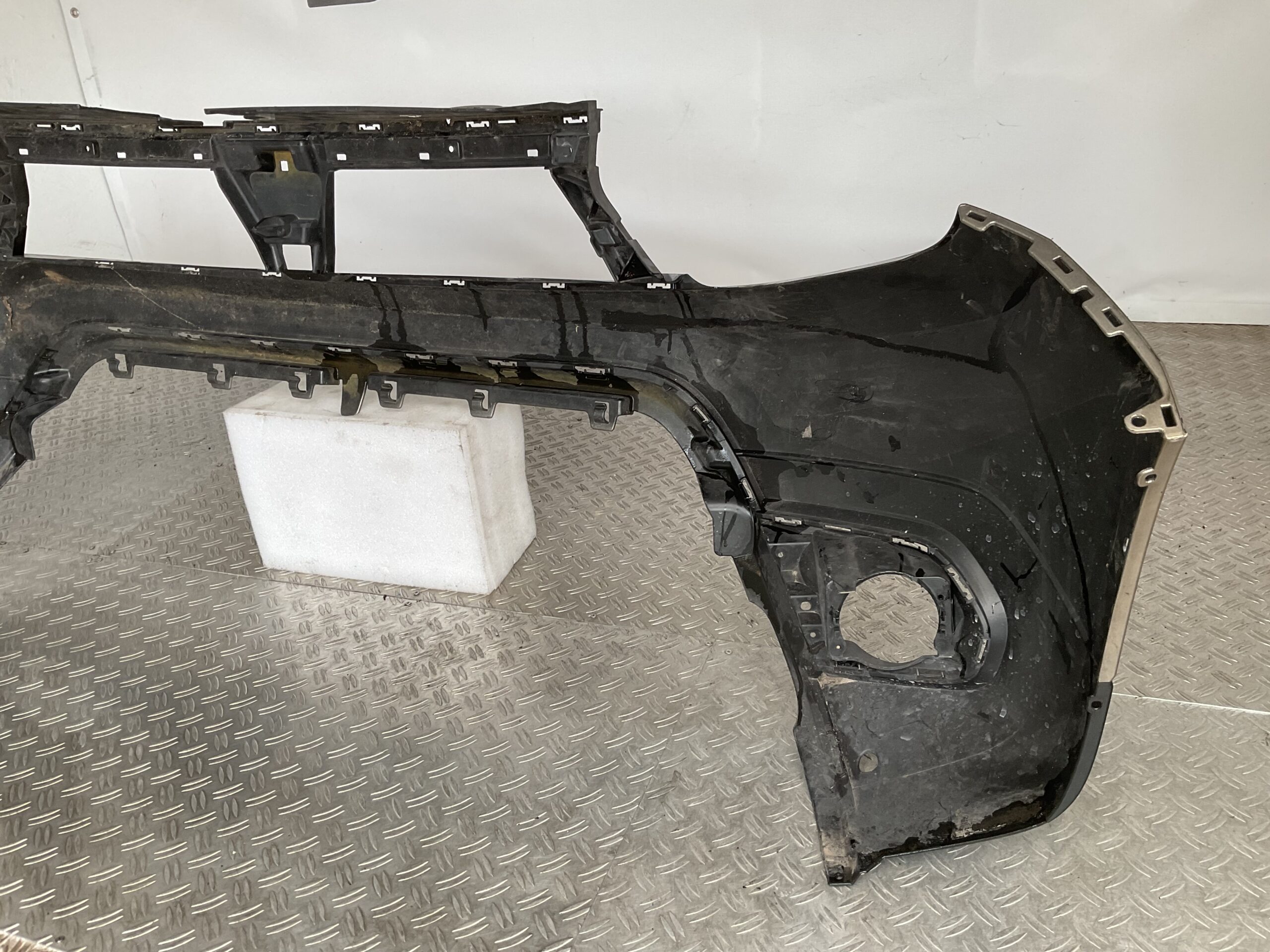 Bumper Dacia Duster 17-20 620221776R Voorbumper G3-16023z