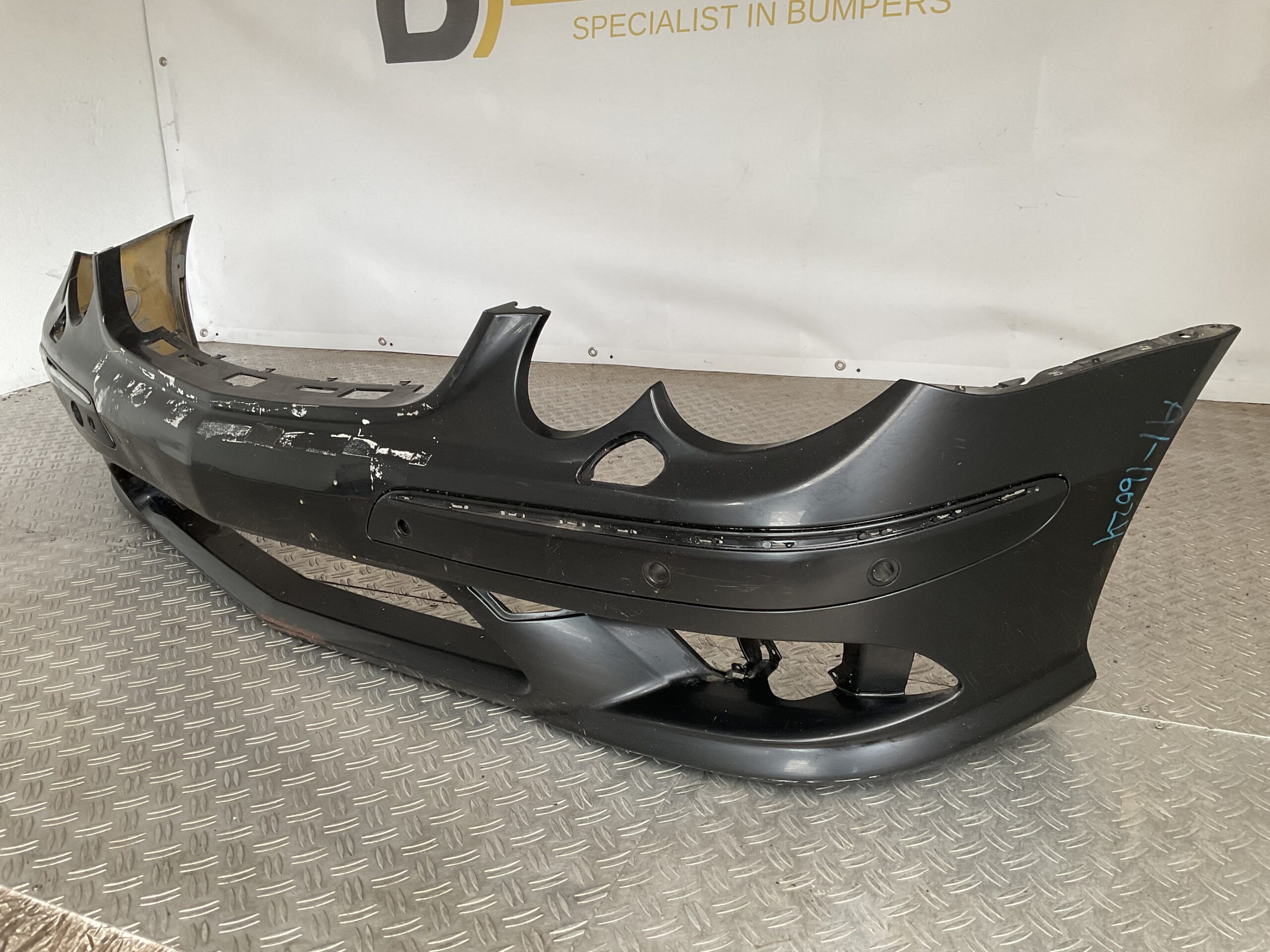 Bumper Mercedes CLK C209 06-09 A2098854525 Voorbumper A1-16024z