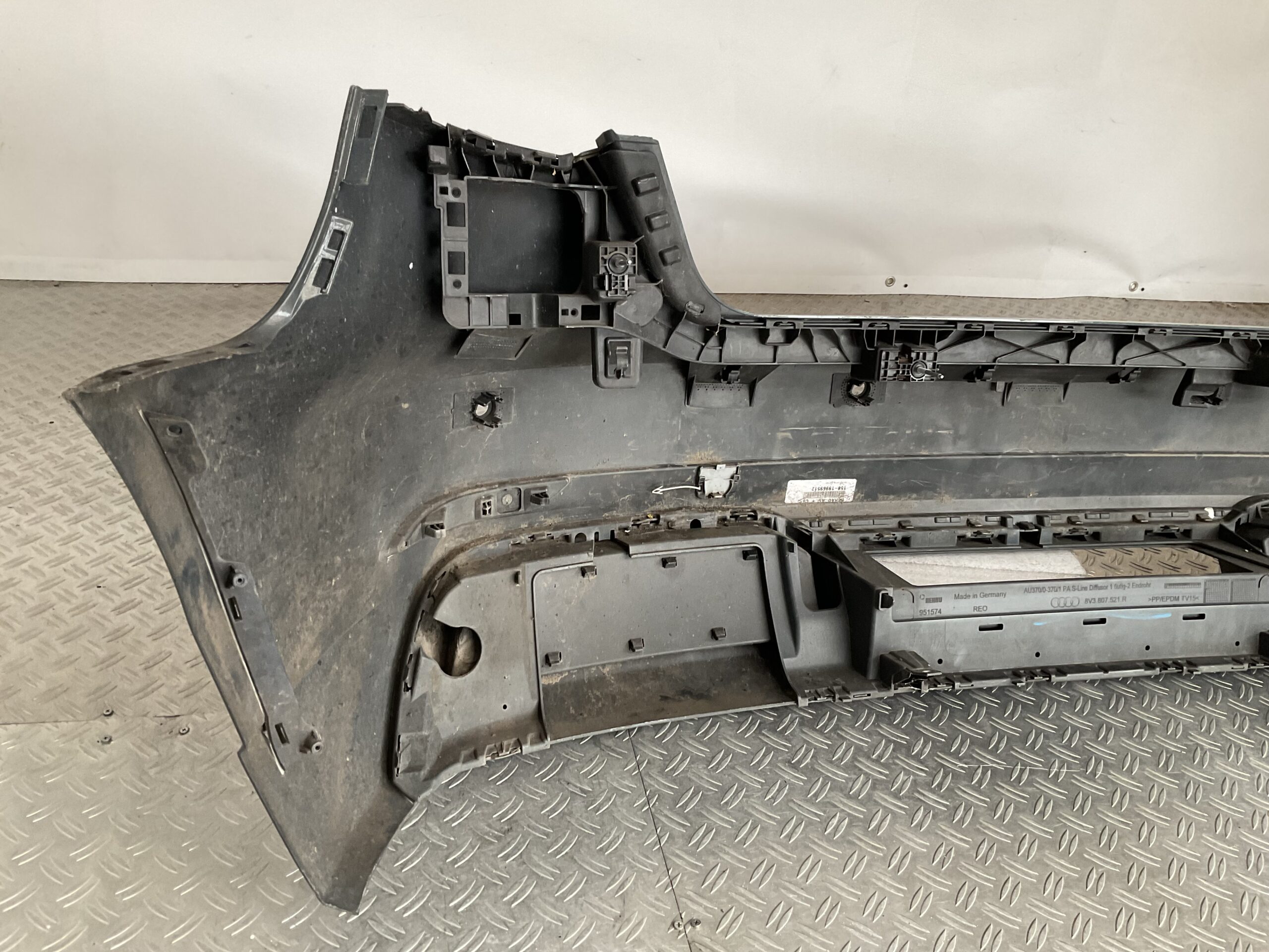 Bumper Audi A3 8V Sline S-Line 12-17 8v3807521r Achterbumper F6-16088z