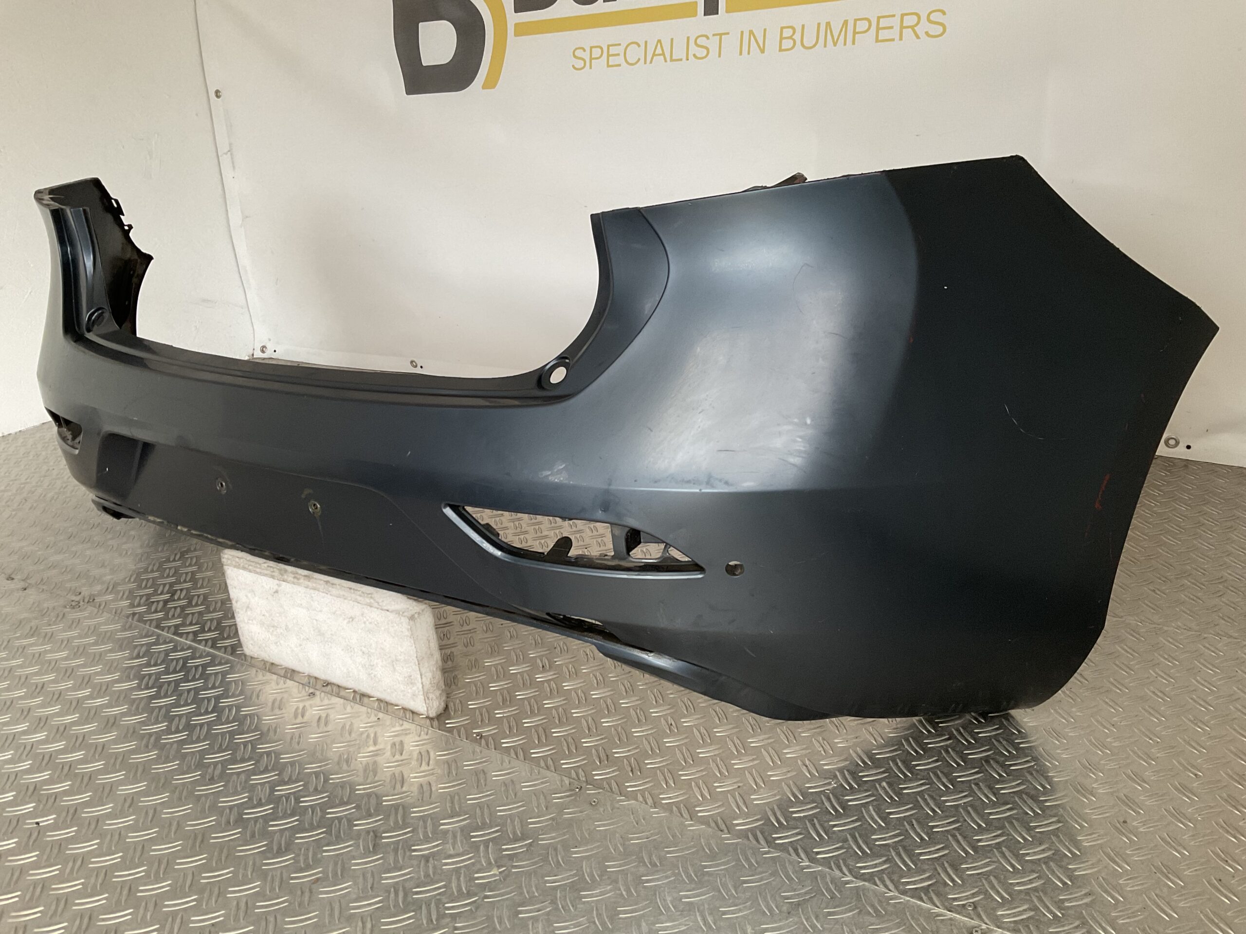 Bumper Volvo V40 R Design R-Desaign 31283756 Achterbumper F6-16099z