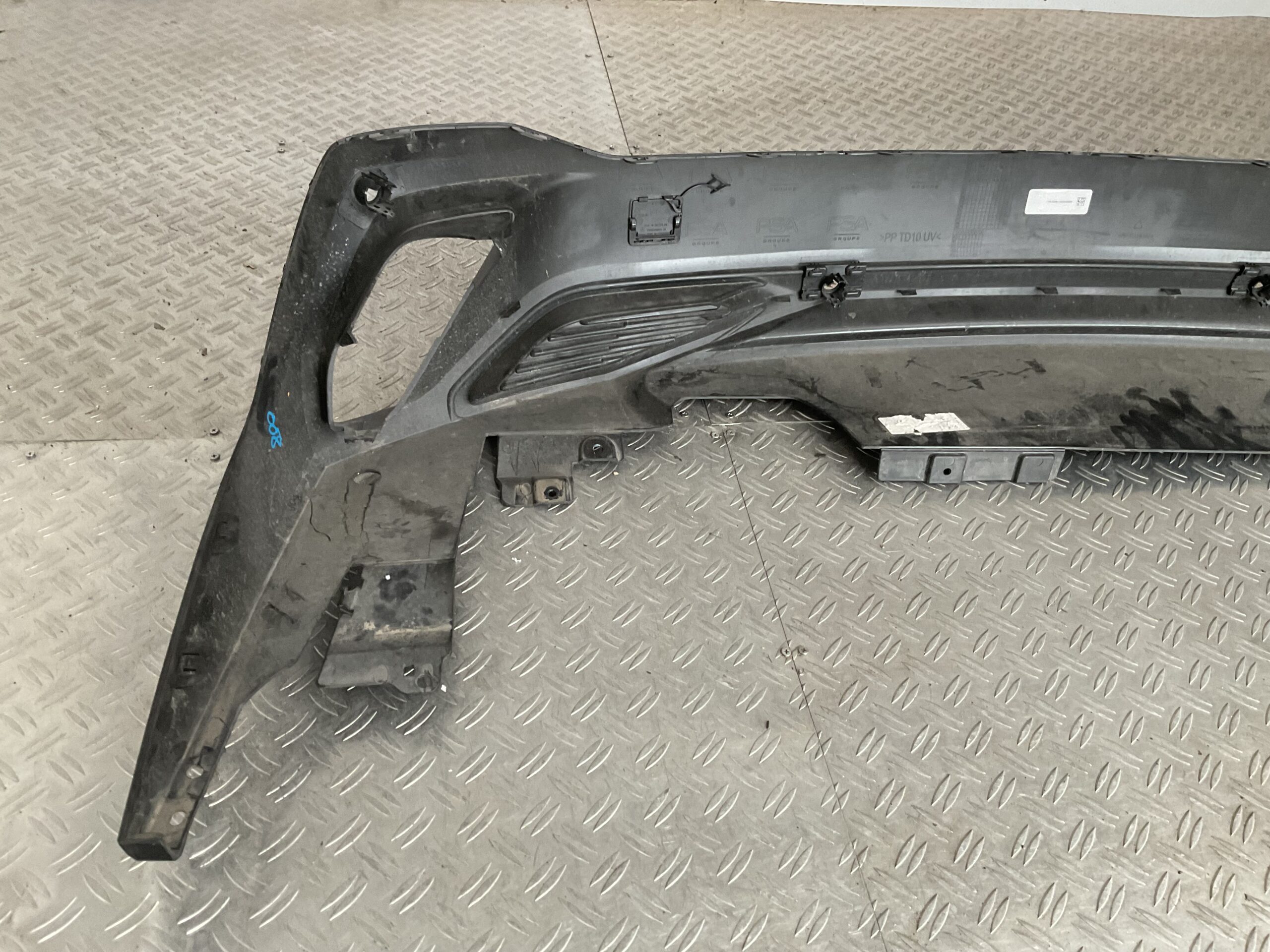 Bumper Peugeot 308 MK3 23- 984011358000 Achterbumper F8-15575z