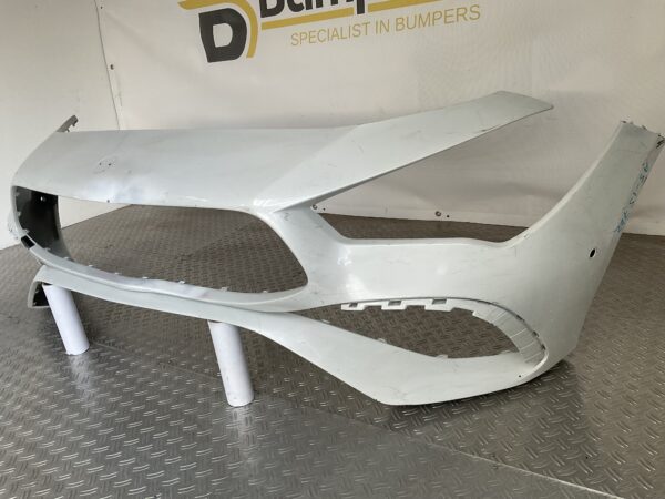 Bumper Mercedes CLA W118 AMG Facelift 23- A1188856303 Voorbumper A5-15722z