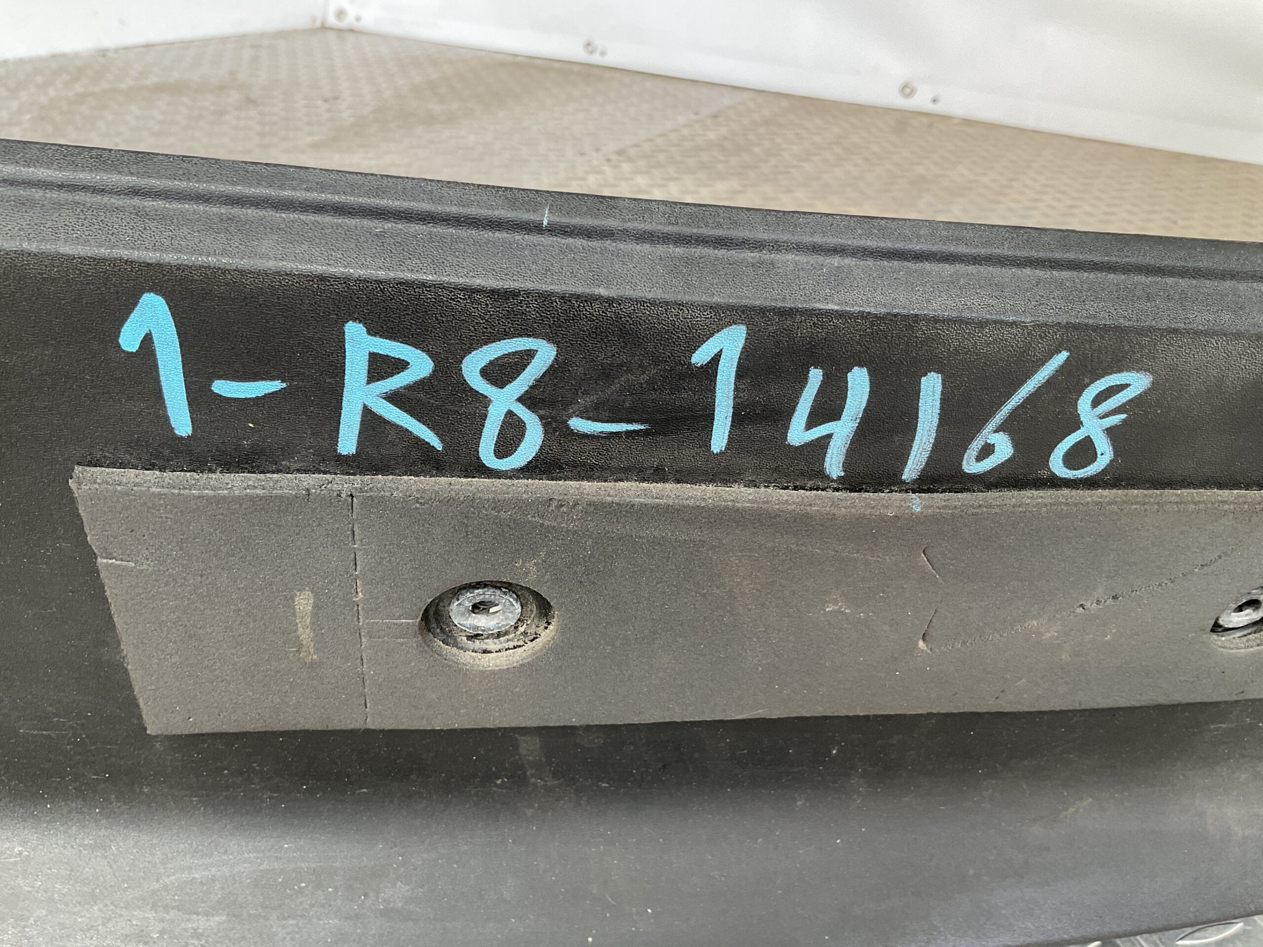 Bumper Volvo XC40 XC 40 4xpdc 17-23 31449333 31449337 Achterbumper R8-14168z