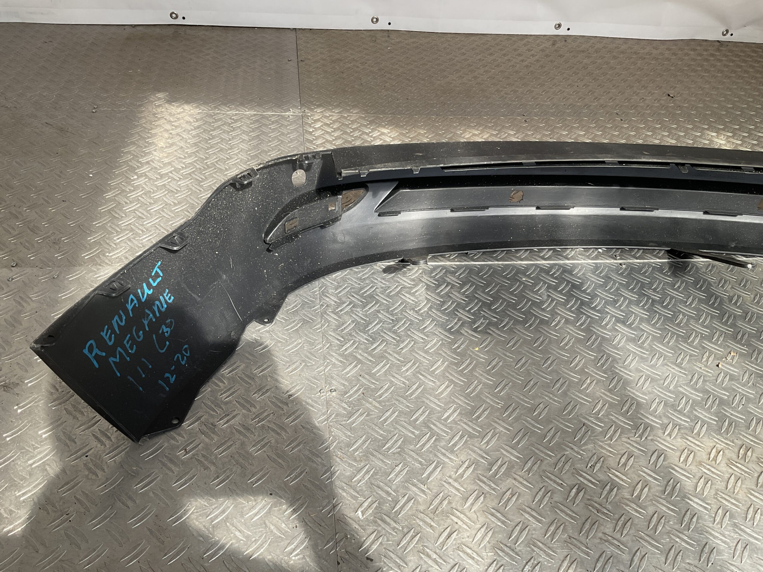 Bumper Renault Megane III 3 Estate Station 850B20004R Achterbumper E9-14723z