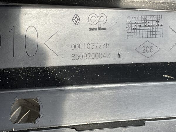 Bumper Renault Megane III 3 Estate Station 850B20004R Achterbumper E9-14723z