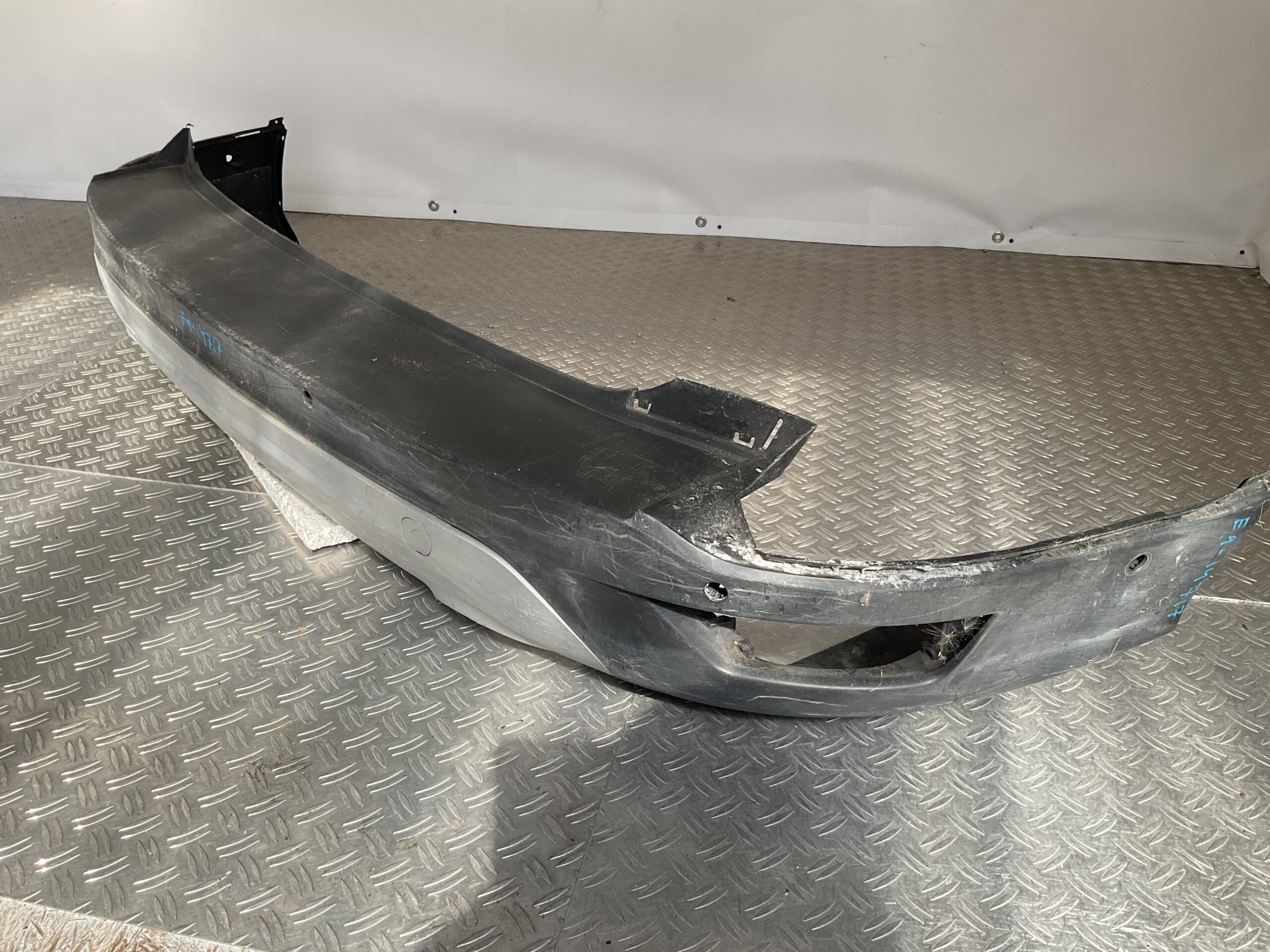 Bumper Ford Kuga MK2 12-15 CV44-17D781 Achterbumper E9-14717z
