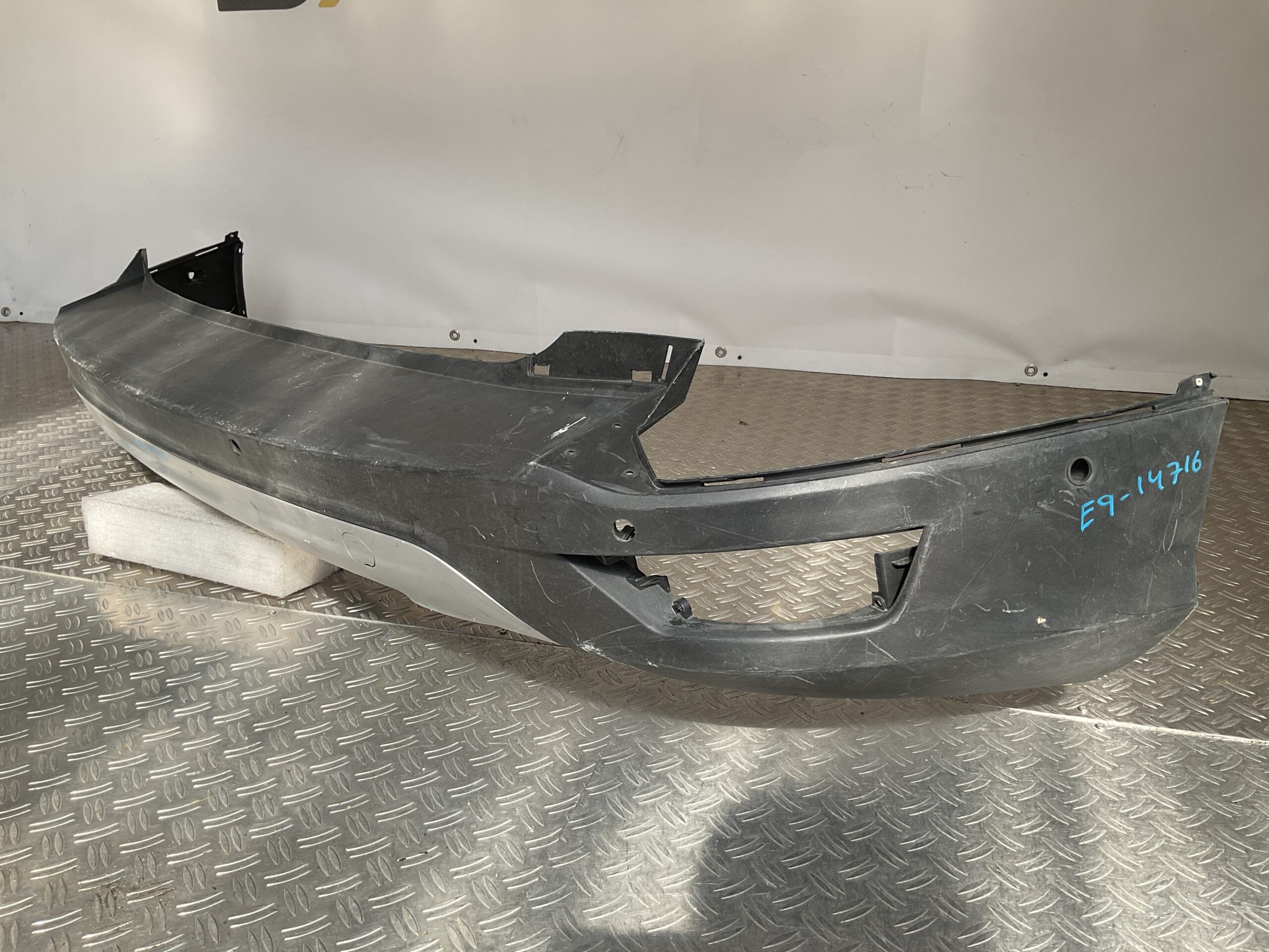 Bumper Ford Kuga MK2 12-15 CV44-17D781 Achterbumper E9-14716z