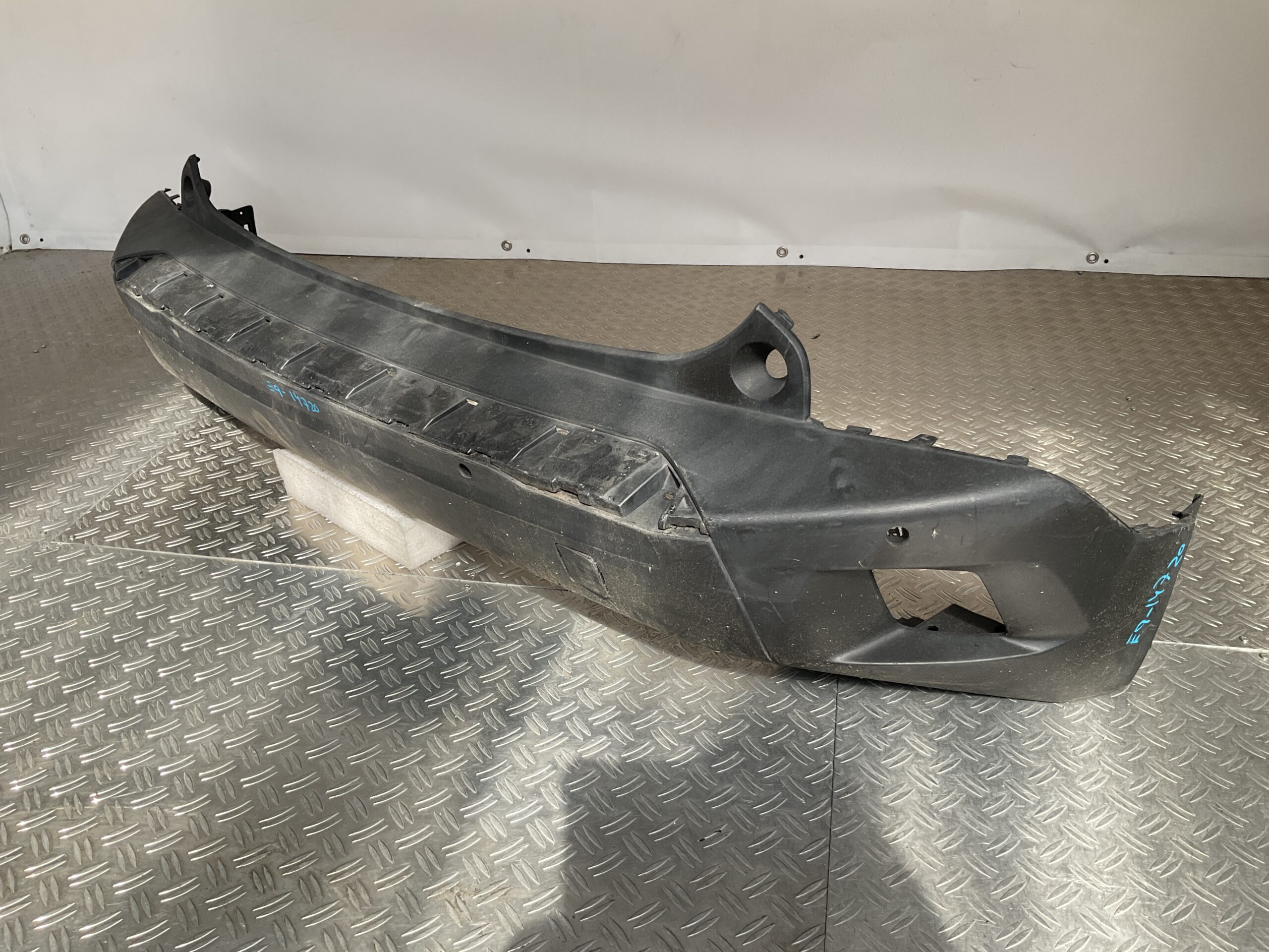Bumper Peugeot 2008 2019-2023 9825947280 Achterbumper E9-14720z