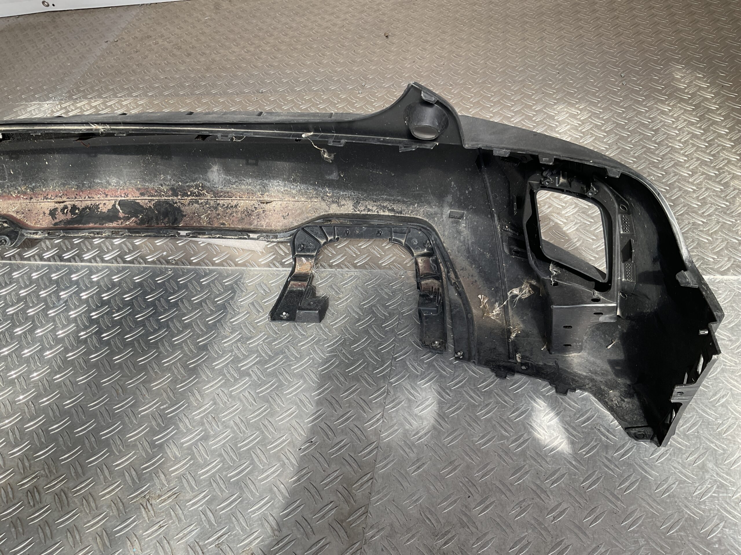 Bumper Peugeot 2008 2019-2023 9825947280 Achterbumper E9-14720z