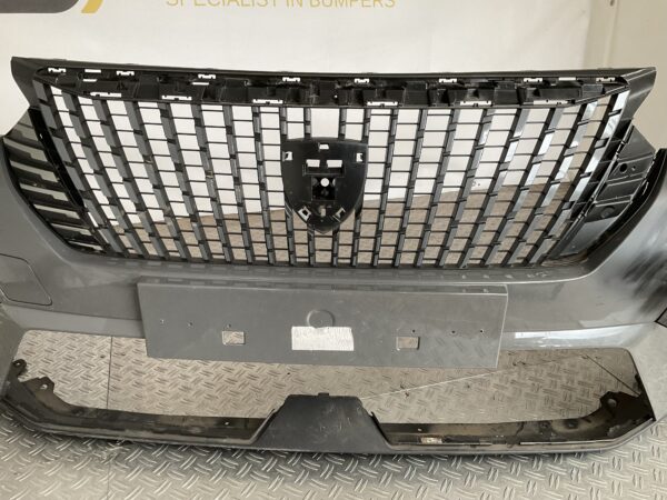 Bumper Peugeot 2008 II 2 Facelift 23-25 9853151880 Voorbumper J5-15783z