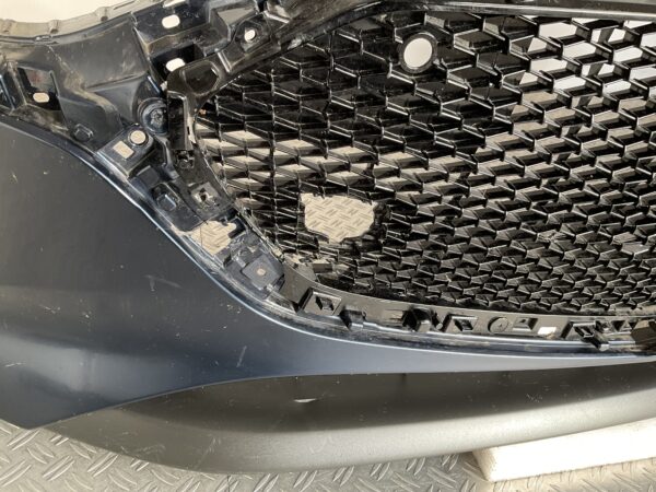 Bumper Mazda 3 III 19- BCKN-50031 Voorbumper B9-15824z