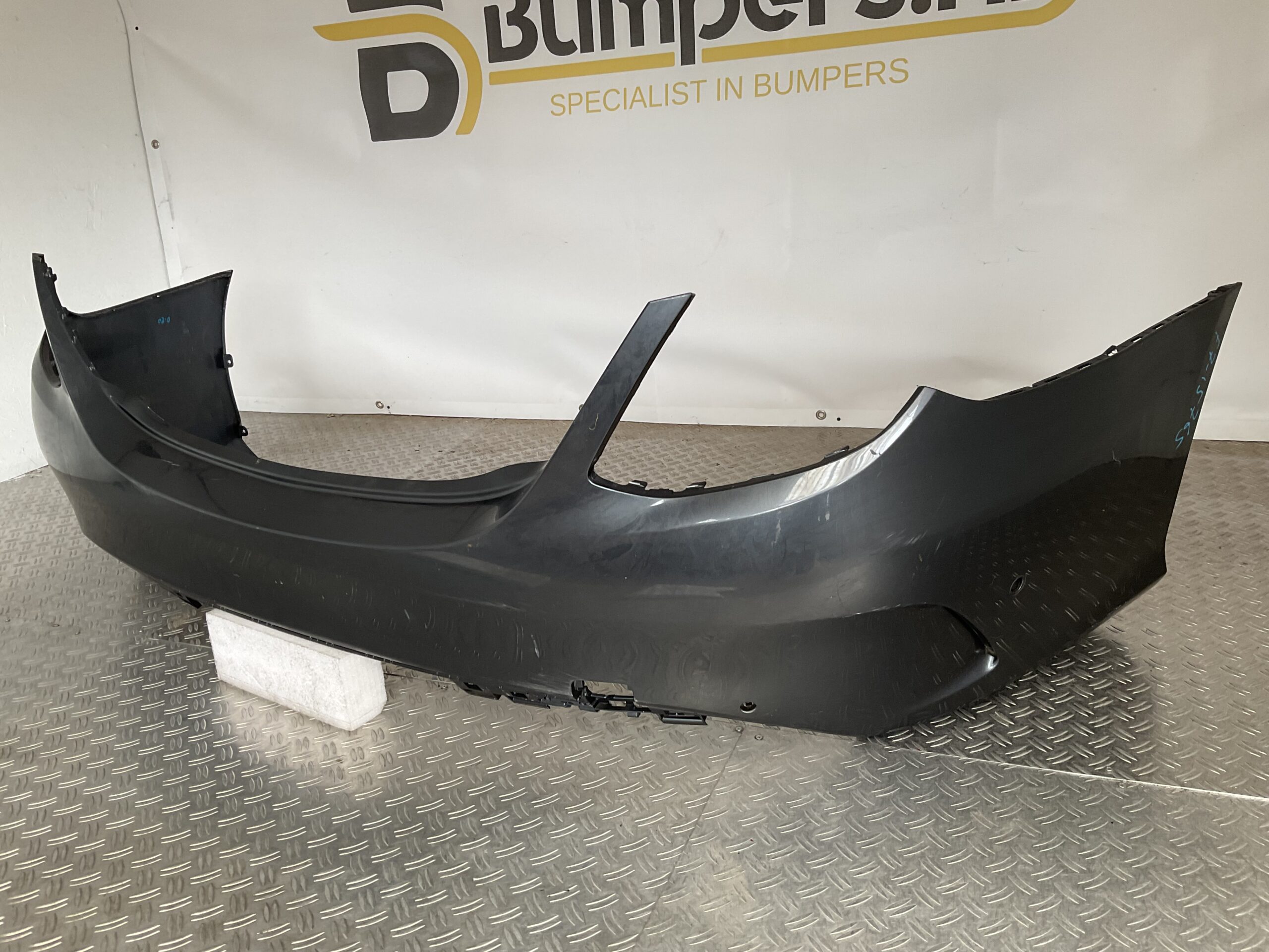 Bumper Mercedes C Klasse W205 Sedan AMG C43 C63 A2058855738 Achterbumper F7-15765z