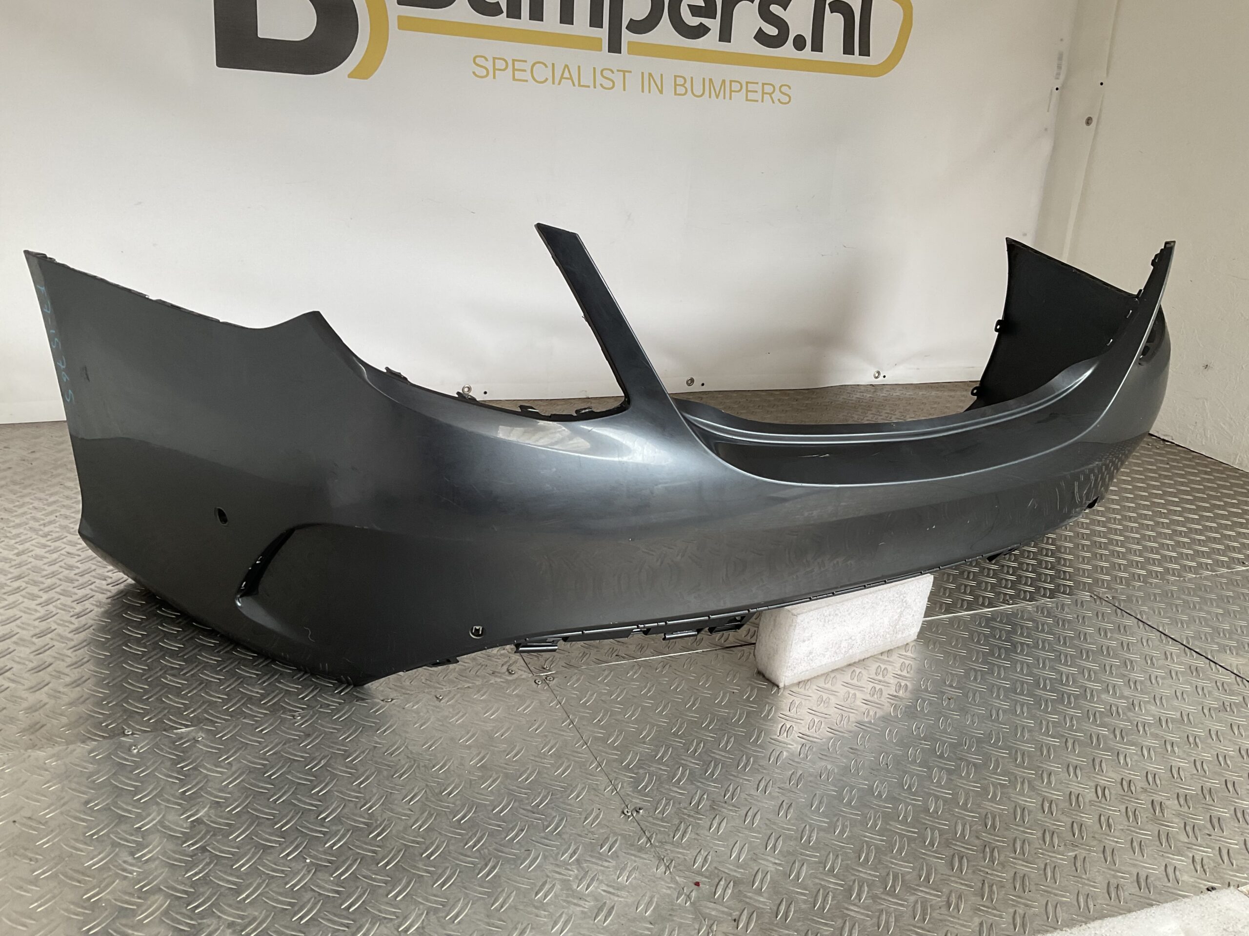Bumper Mercedes C Klasse W205 Sedan AMG C43 C63 A2058855738 Achterbumper F7-15765z
