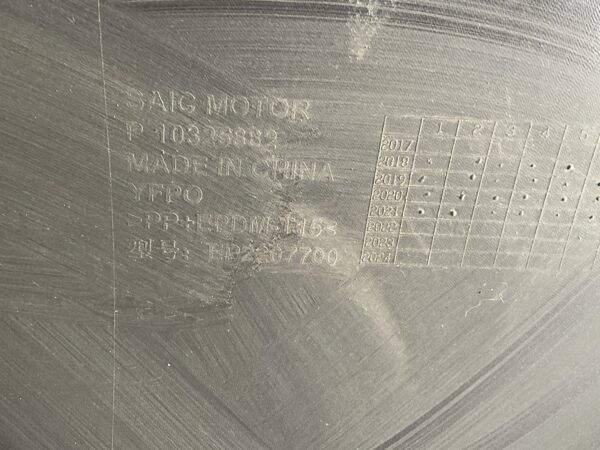 Bumper MG MG5 20- P10325882 Voorbumper B9-15872z