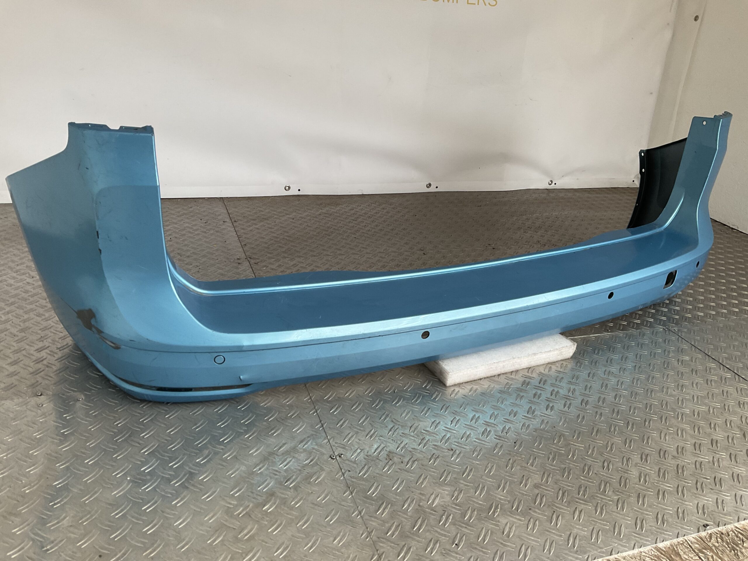 Bumper Volkswagen Caddy 5 V 2K7 Cargo 2K7807421a Achterbumper F7-15901z