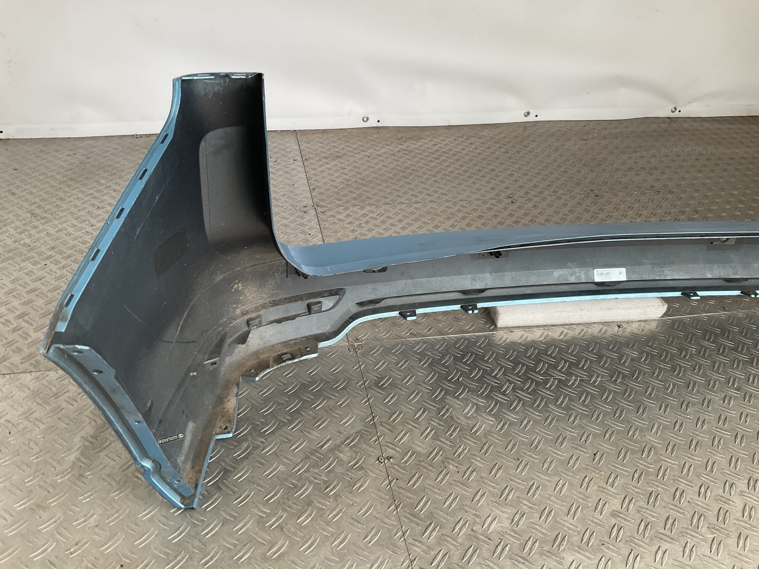Bumper Volkswagen Caddy 5 V 2K7 Cargo 2K7807421a Achterbumper F7-15901z