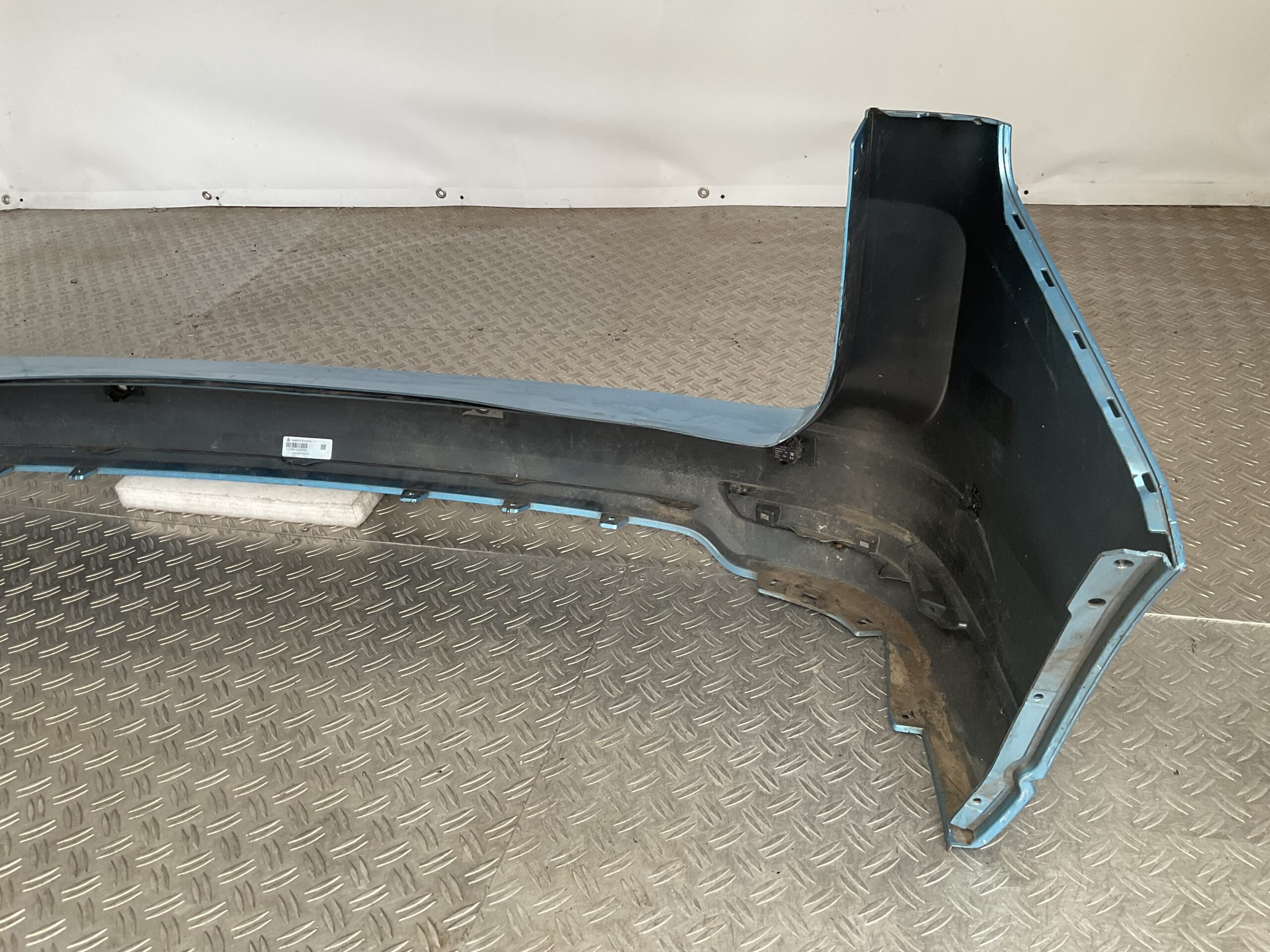 Bumper Volkswagen Caddy 5 V 2K7 Cargo 2K7807421a Achterbumper F7-15901z