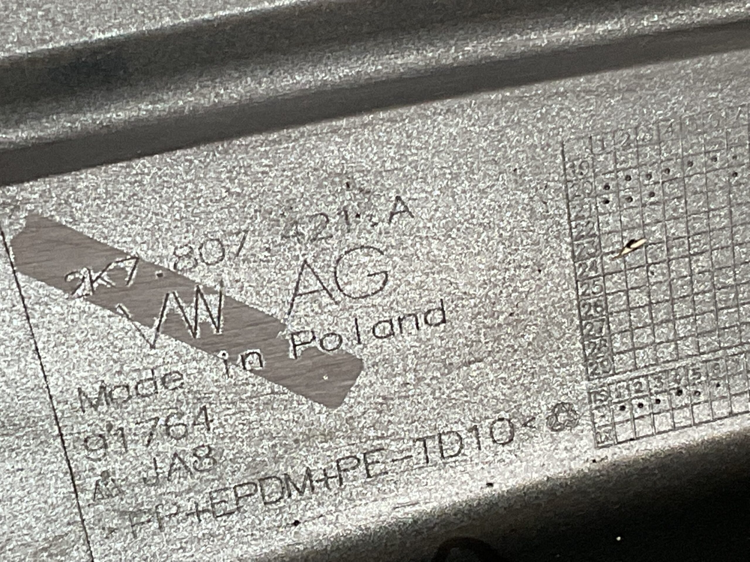 Bumper Volkswagen Caddy 5 V 2K7 Cargo 2K7807421a Achterbumper F7-15901z