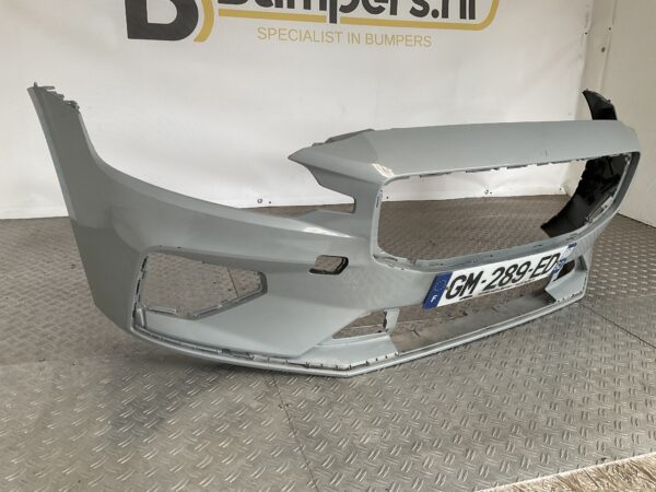 Bumper Volvo V60 S60 Rdesign R-Design 18- 31690530 Voorbumper E5-15913z