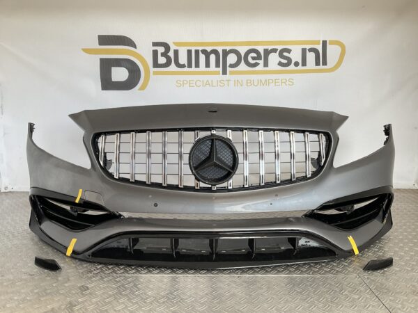 Bumper Mercedes A Klasse W176 A45 AMG 2.0 FACELIFT Aero 17-20 A1768803200 Voorbumper