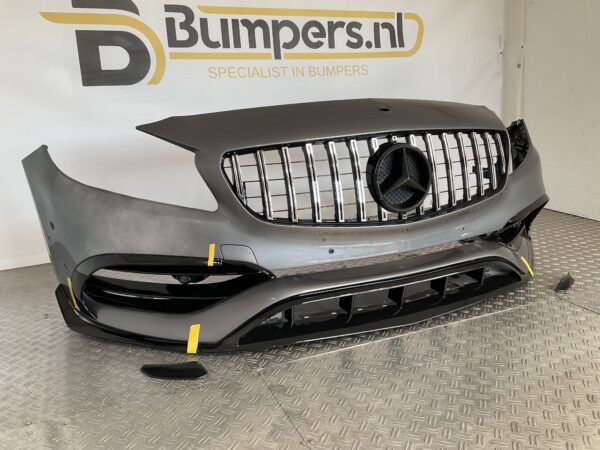 Bumper Mercedes A Klasse W176 A45 AMG 2.0 FACELIFT Aero 17-20 A1768803200 Voorbumper