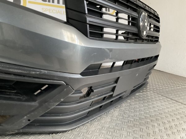 Bumper Volkswagen Crafter II C7 Man 7C807819A Voorbumper C5-15998z