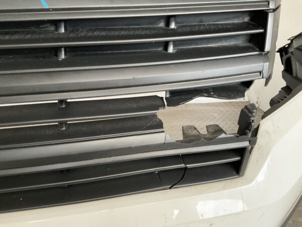 Bumper Volkswagen Crafter II C7 Man 7C807819A Voorbumper C5-15997z