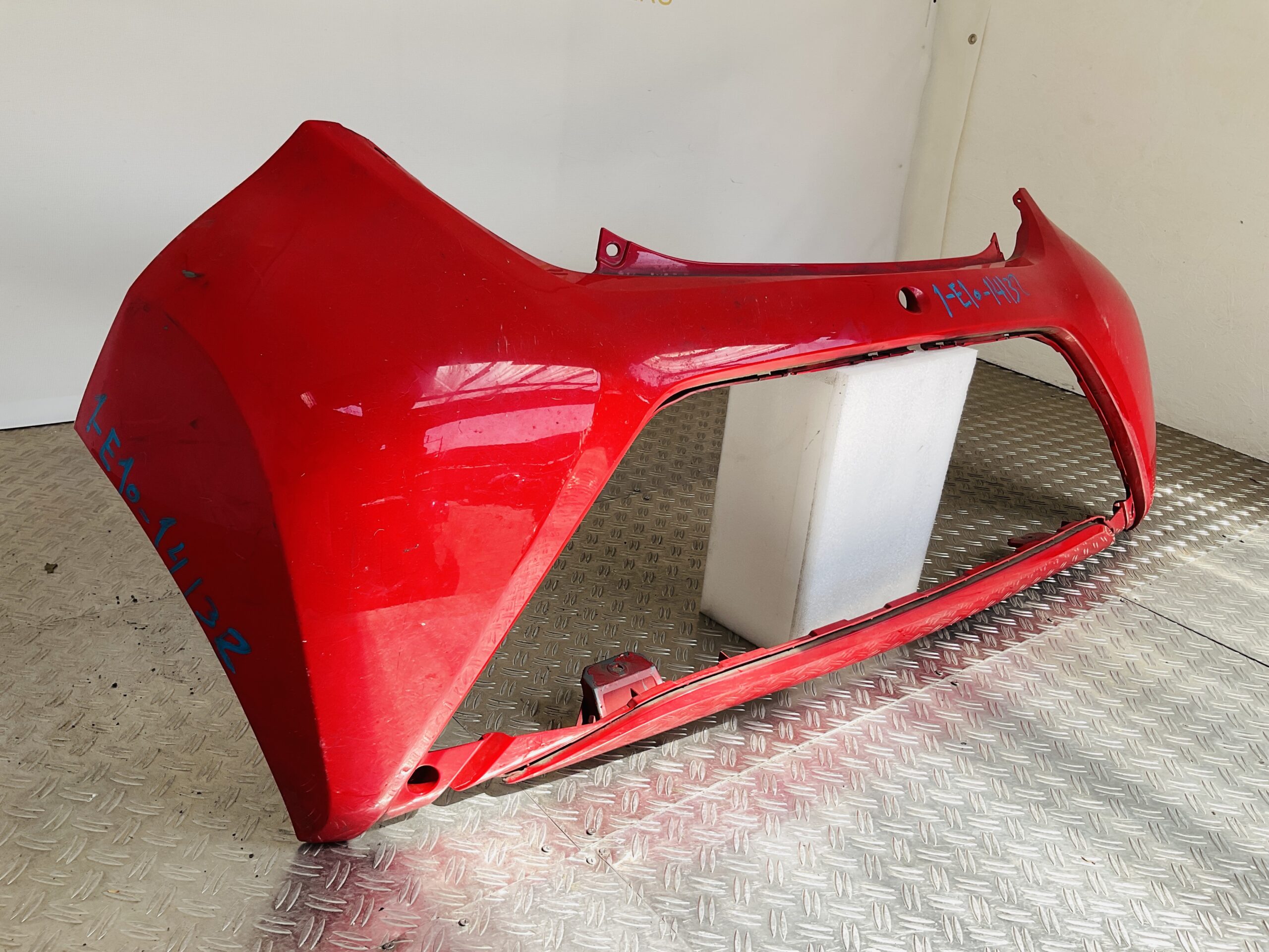 Bumper Toyota Aygo 14-21 52159-0H061 Achterbumper E10-14131r