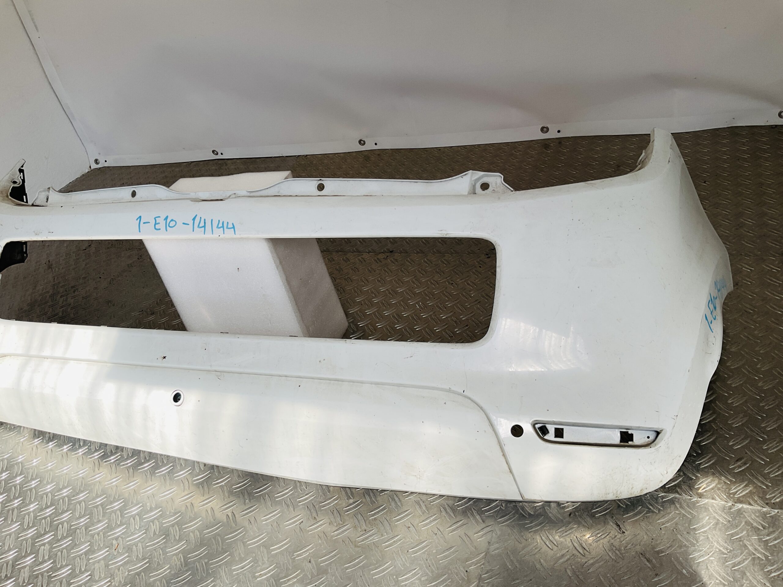 Bumper Renault Twingo 3xpdc 2014-2017 850228749R Achterbumper E10-14144r