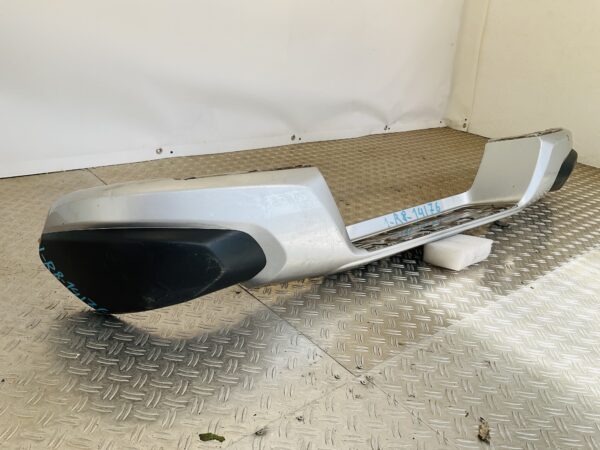 Bumper Mitsubishi L200 6410D564 6410D628 Achterbumper R8-14176r