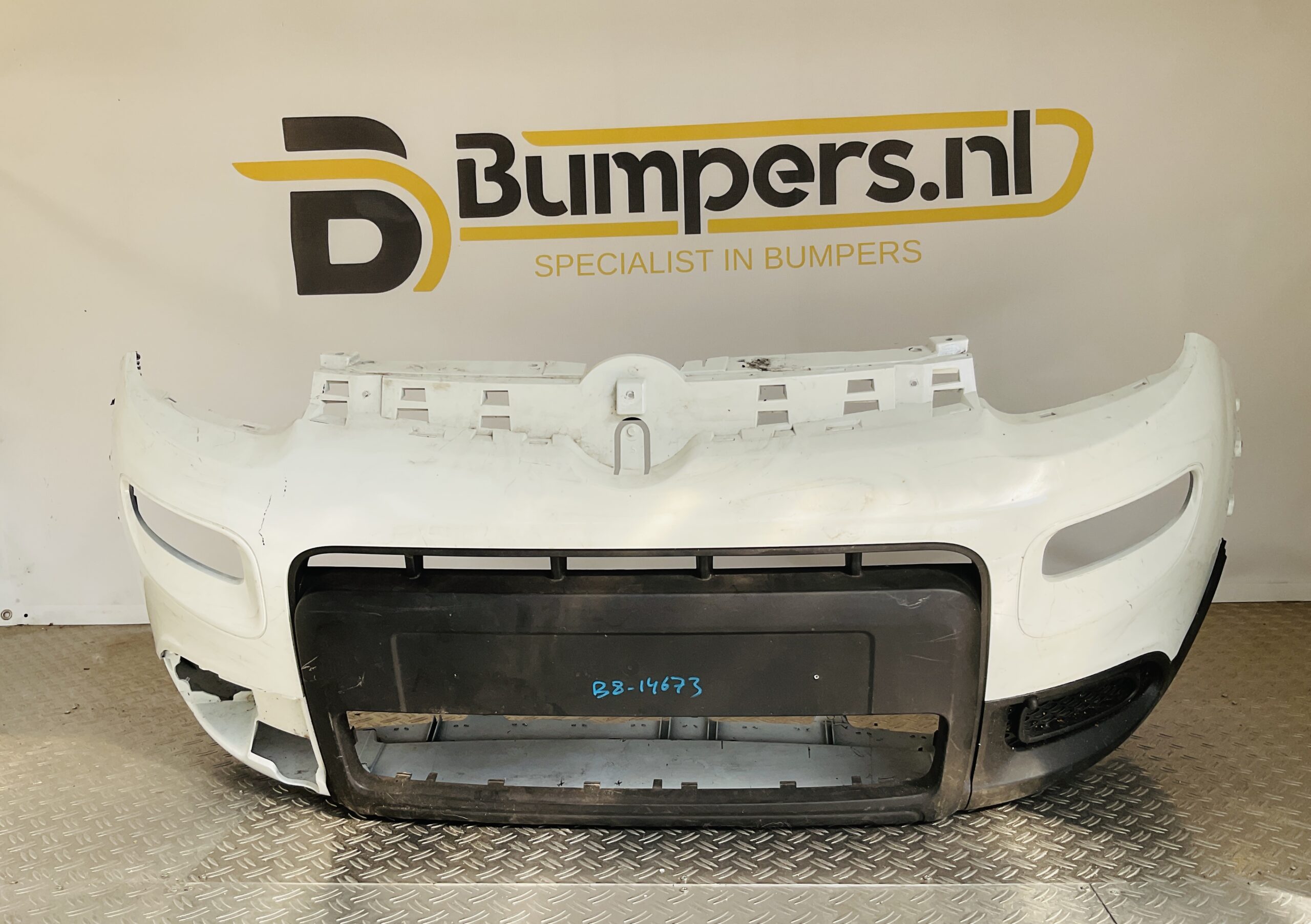 Bumper Fiat Panda 3 III 4×4 Cross 11- 735520719 Voorbumper B8-14673z