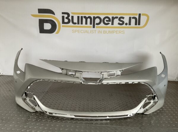 Bumper Toyota Corolla 18-24 pdc kls 52119-02P40 Voorbumper D4-12570z