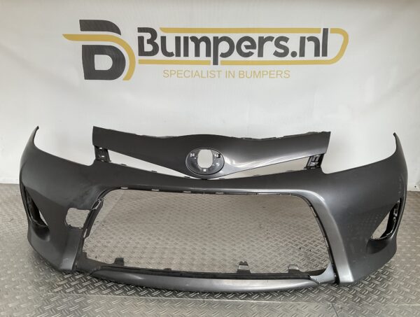 Bumper Toyota Yaris Hybrid 10-14 52119-0D450 Voorbumper D2-15862z