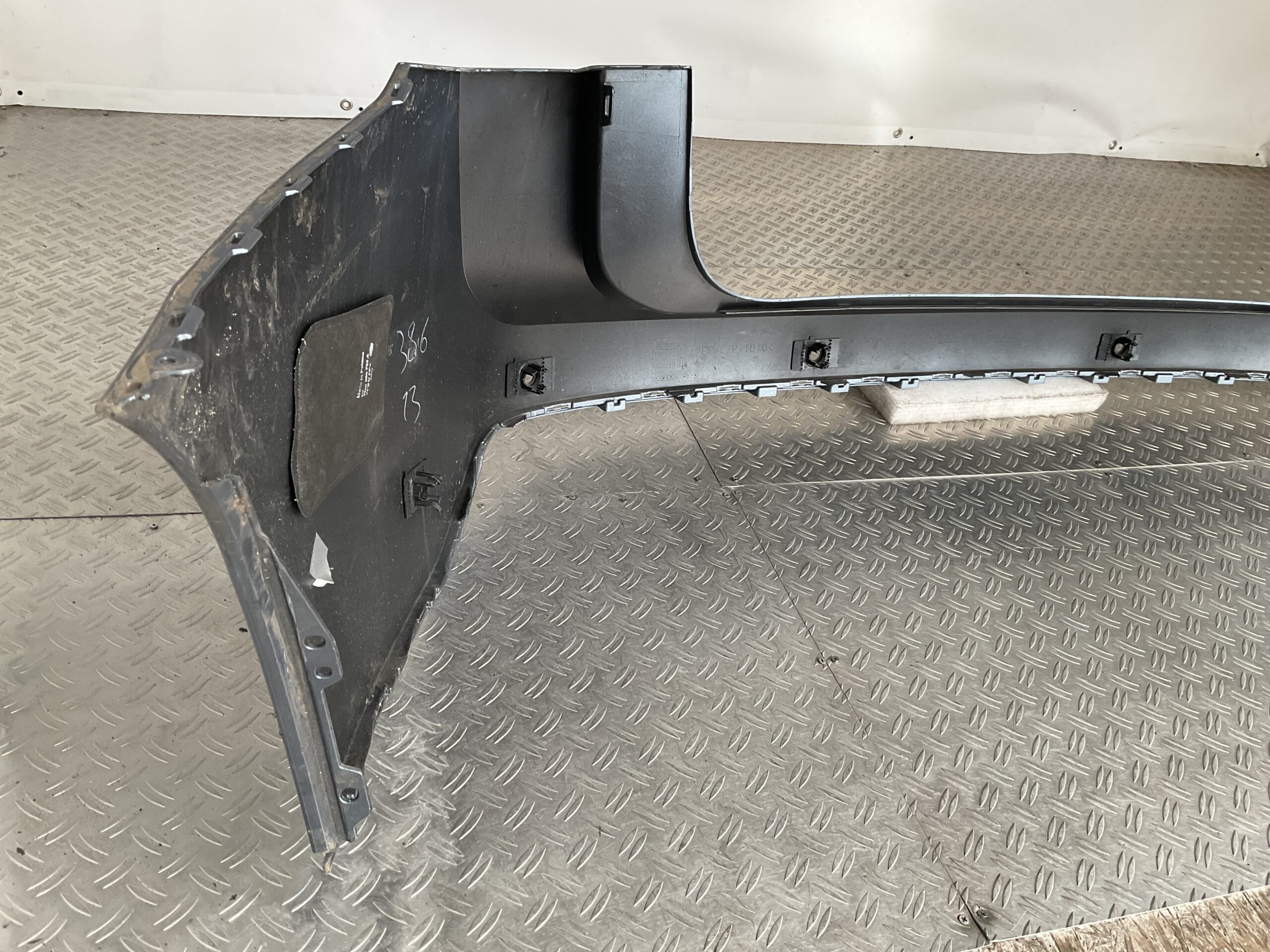 Bumper Volkswagen ID7 ID-7 23- 14a807421 Achterbumper F5-16167z