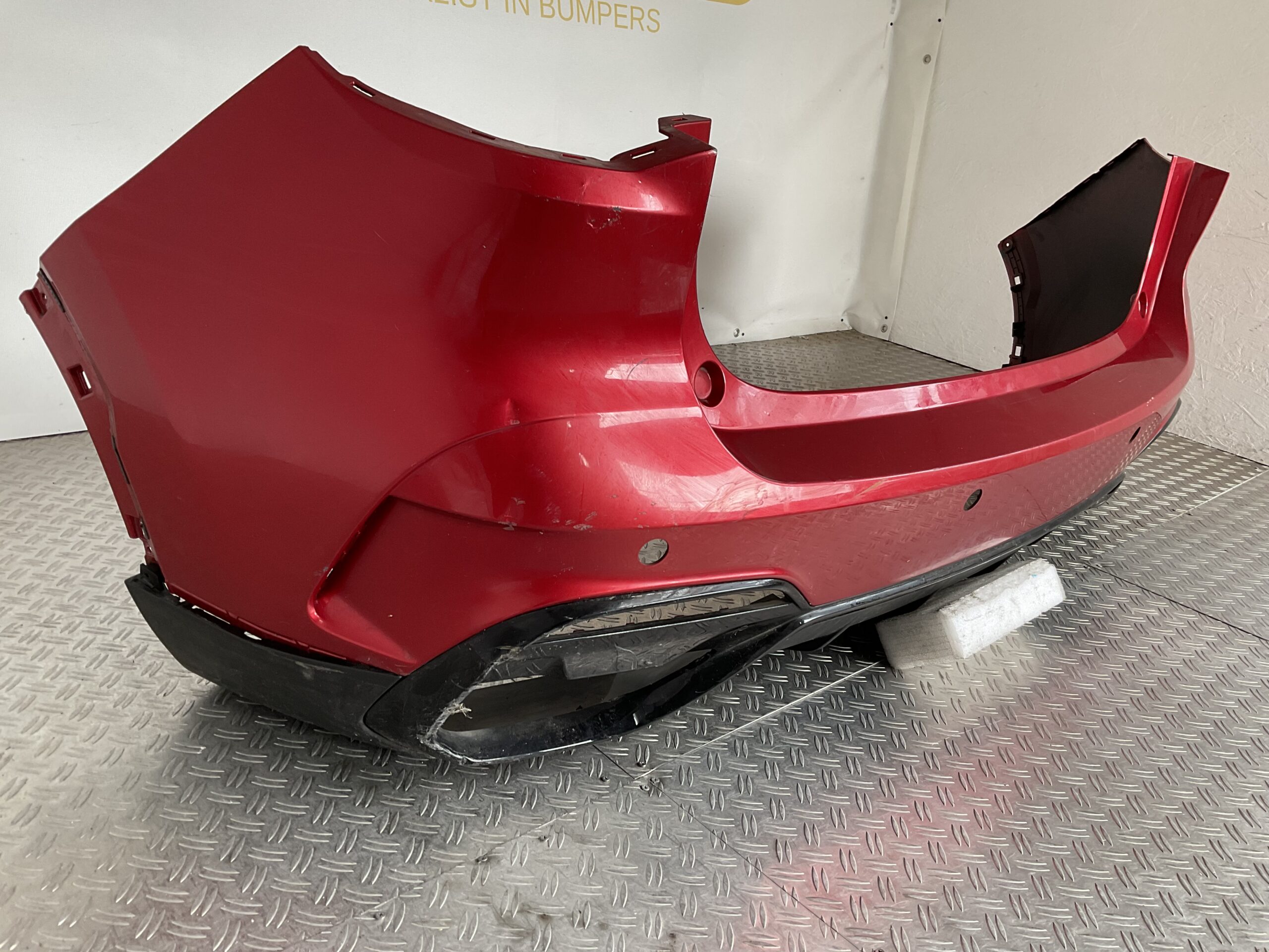 Bumper MG HS pdc 20-24 P10922775 Achterbumper F5-16172z