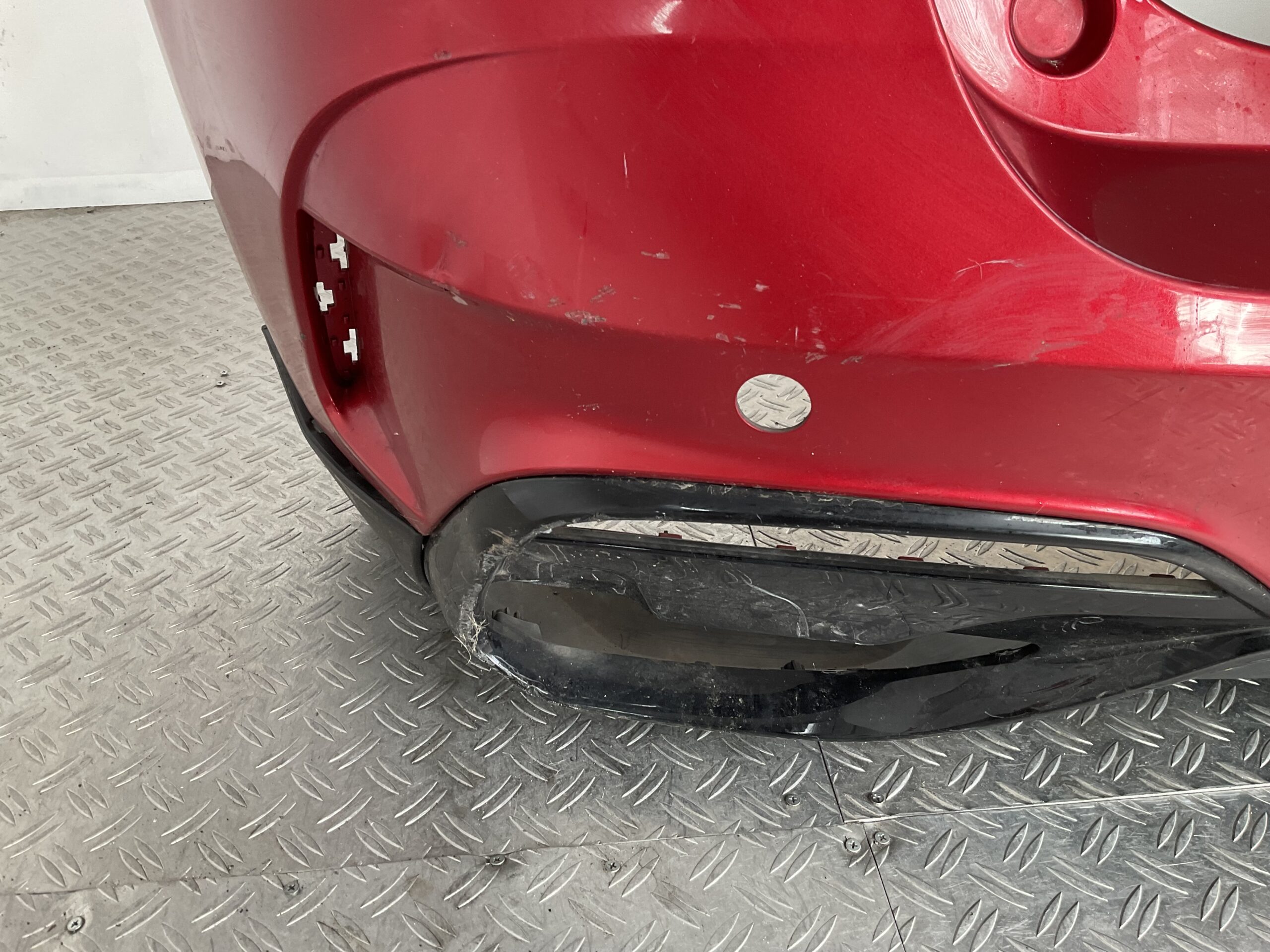 Bumper MG HS pdc 20-24 P10922775 Achterbumper F5-16172z