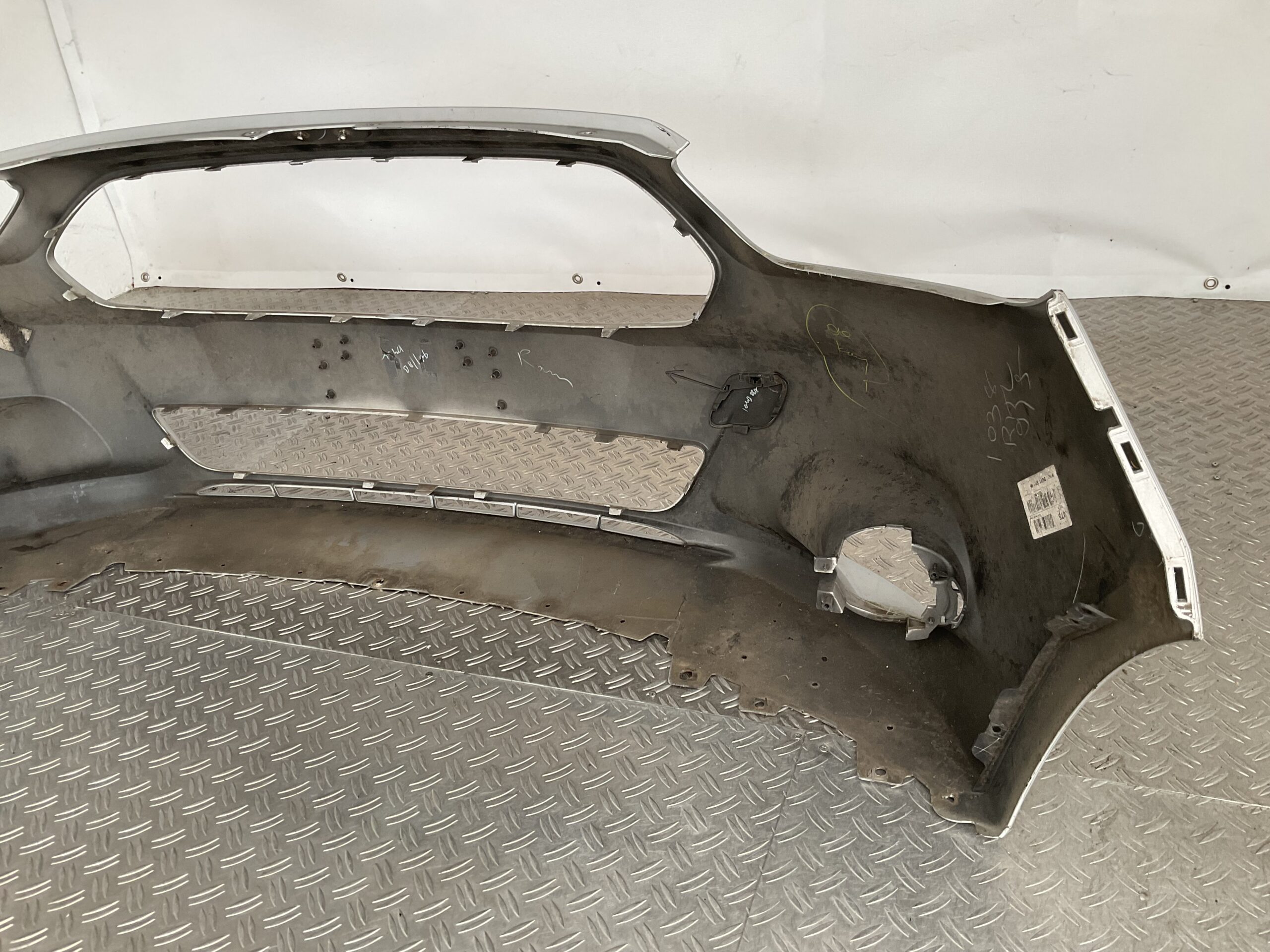 Bumper Ford Ka+ Ka Plus 2016-2019 E4B5-17757-b Voorbumper D9-16177z