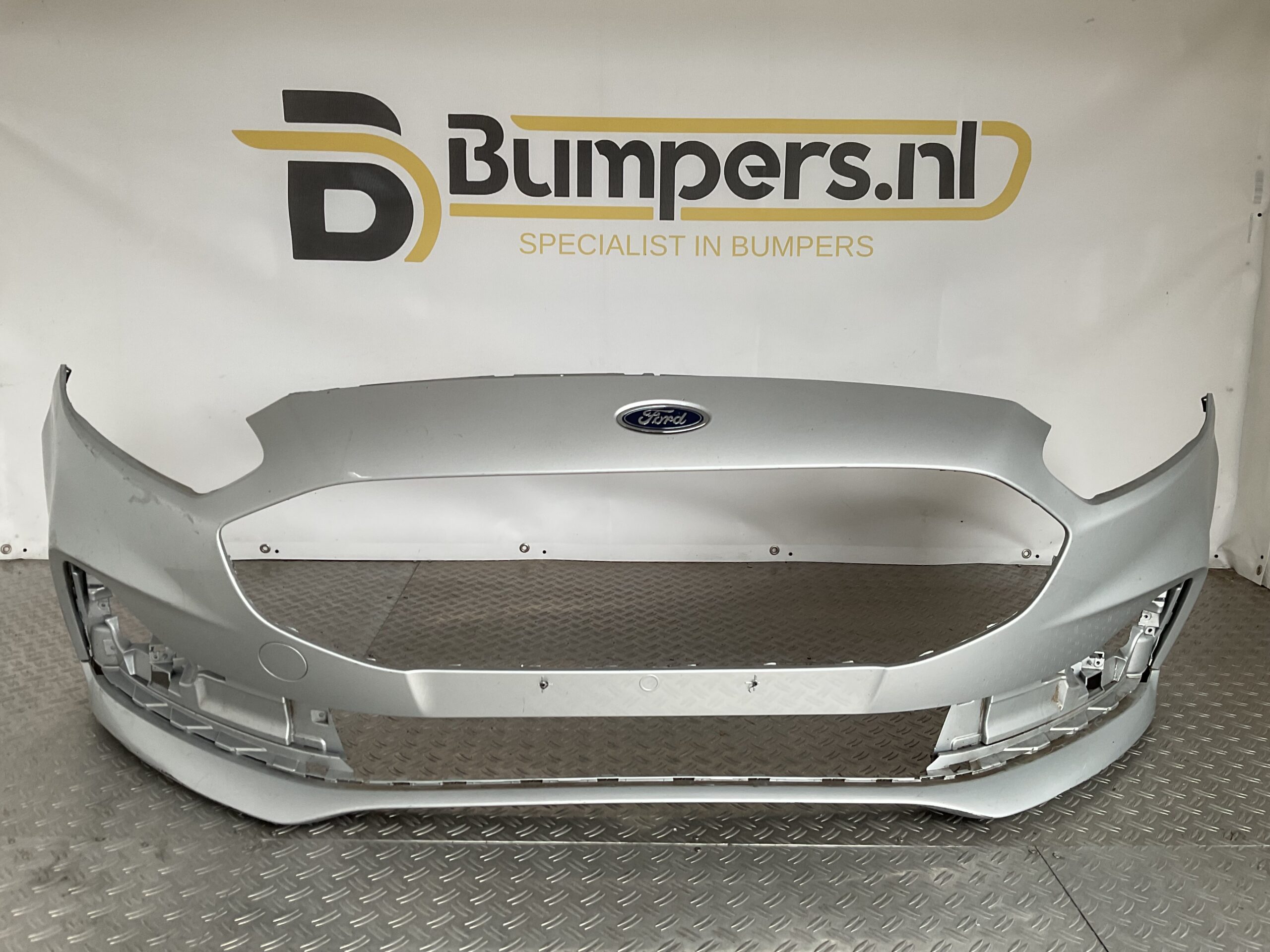 Bumper Ford Galaxy III MK3 Facelift lm2v-17d957-z Voorbumper D9-16179z