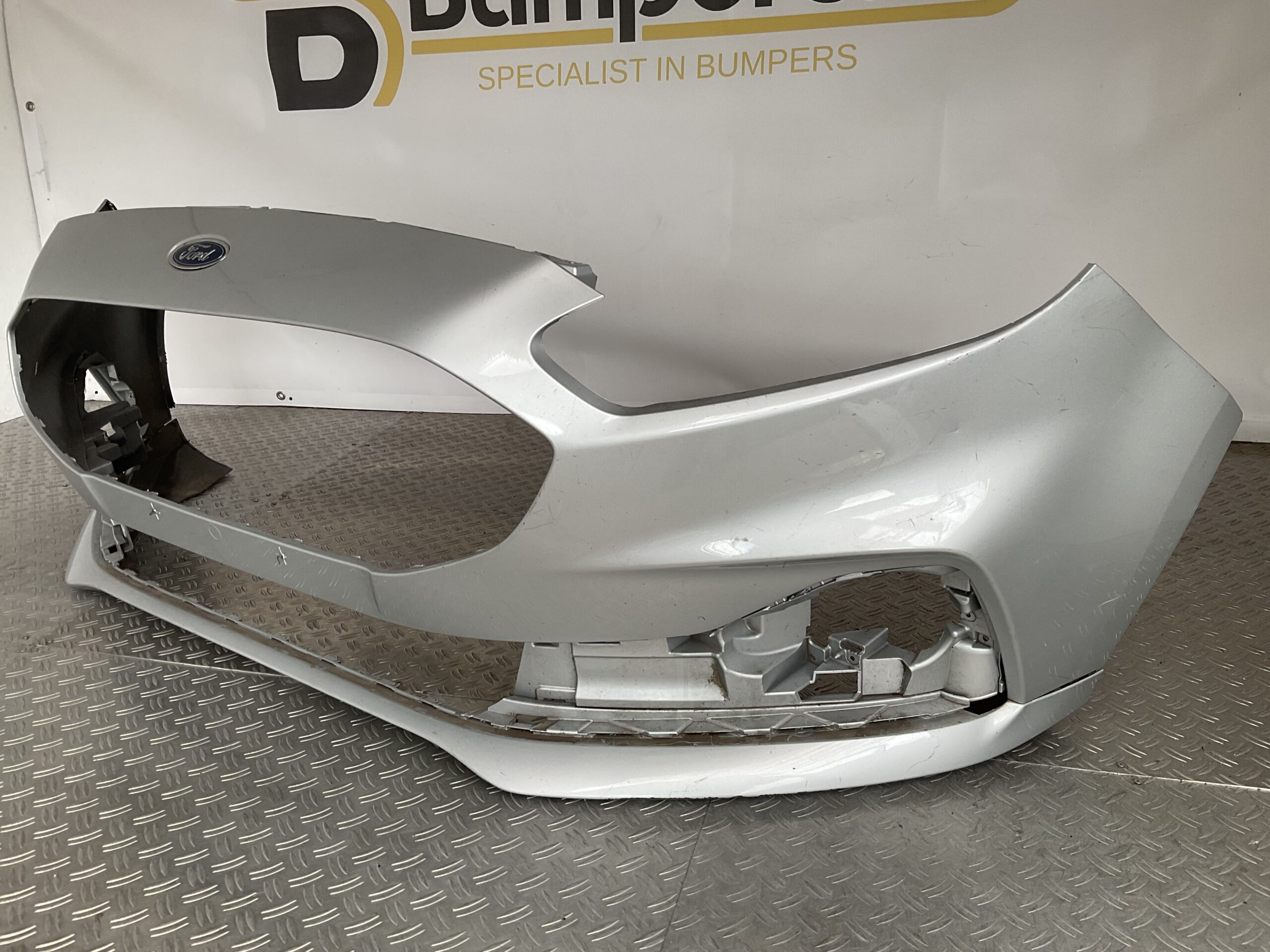 Bumper Ford Galaxy III MK3 Facelift lm2v-17d957-z Voorbumper D9-16179z