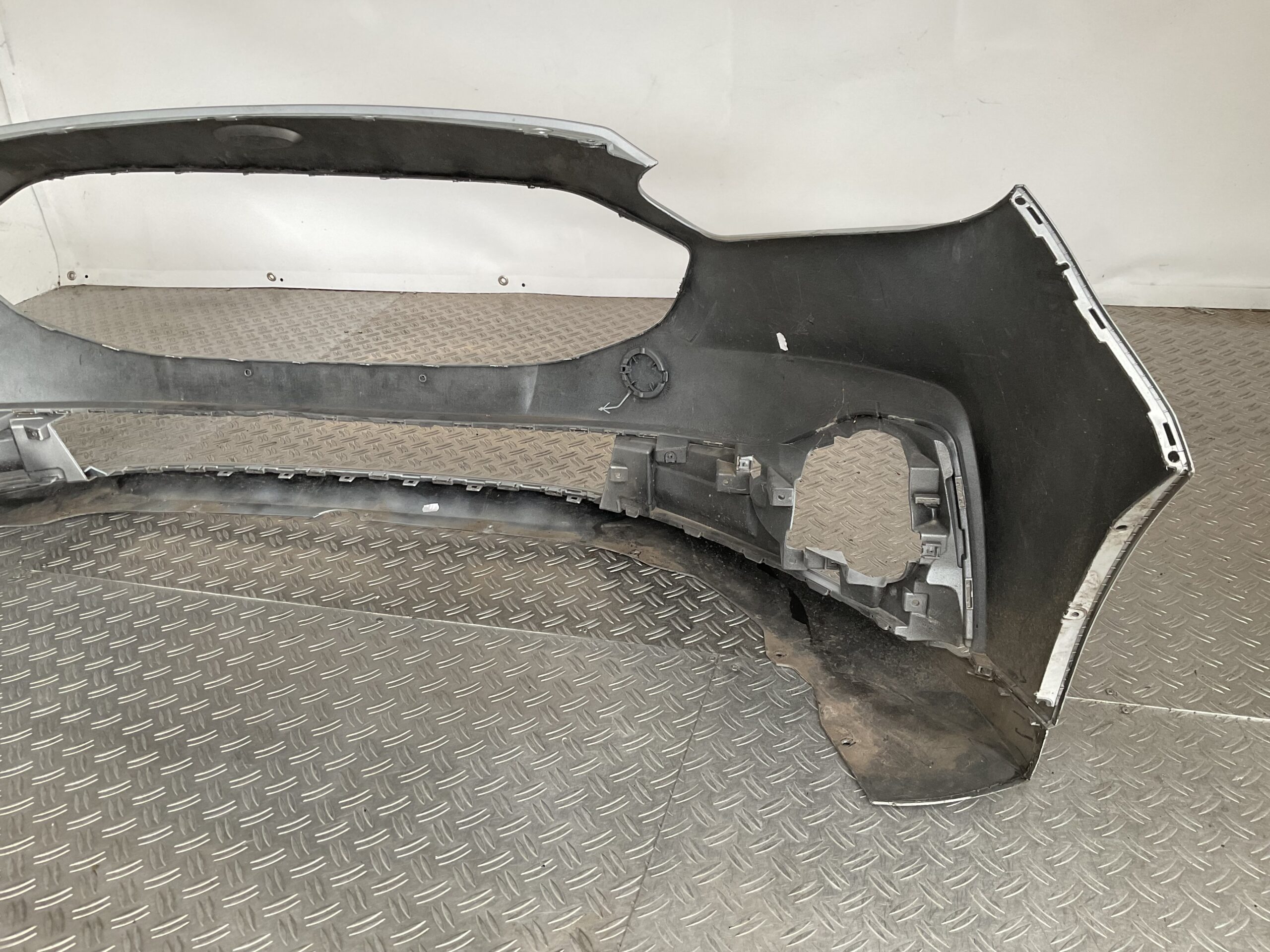 Bumper Ford Galaxy III MK3 Facelift lm2v-17d957-z Voorbumper D9-16179z