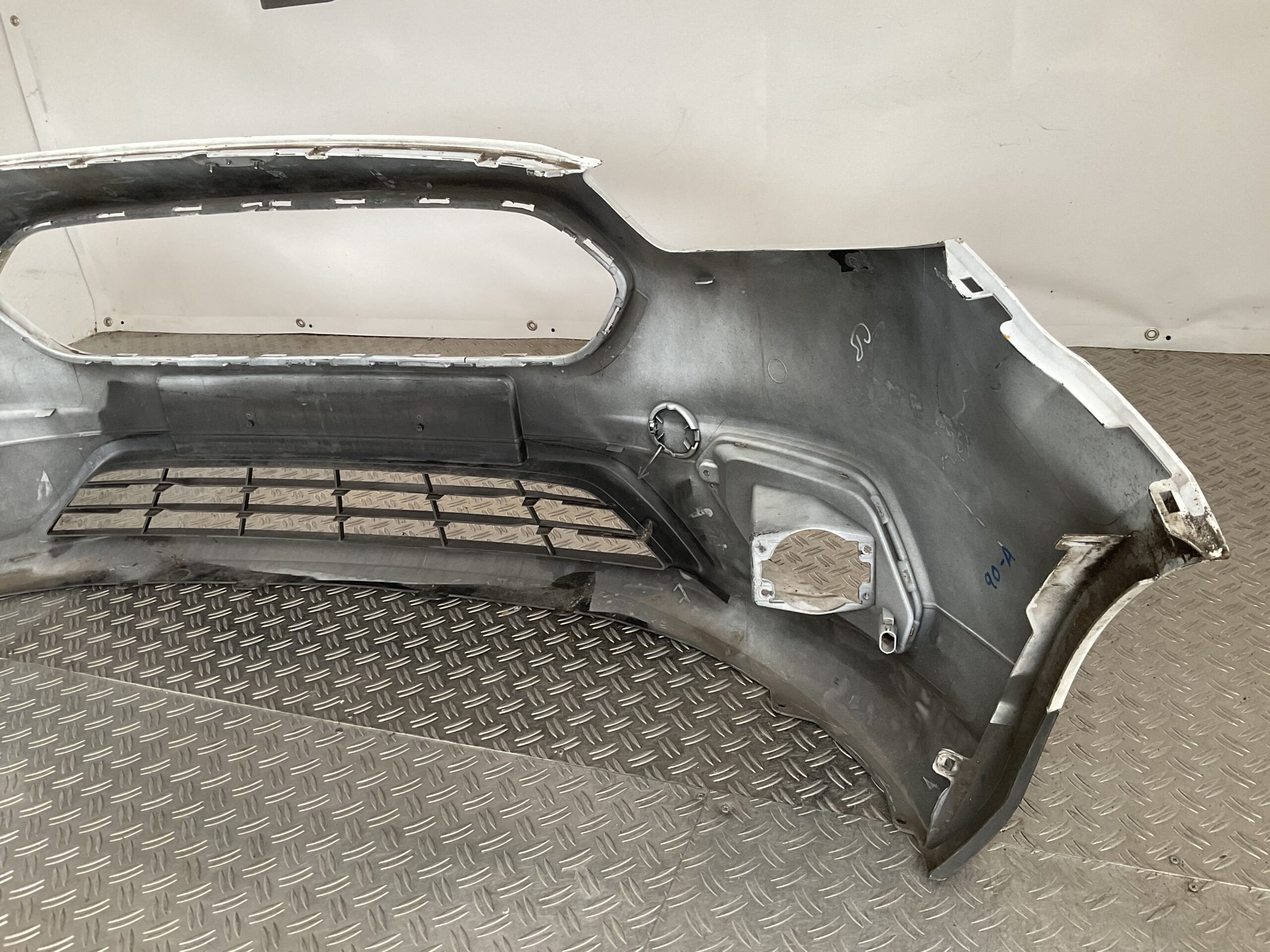 Bumper Ford Transit Courier Facelift 14-17 JT76-17757-A Voorbumper D9-16175z