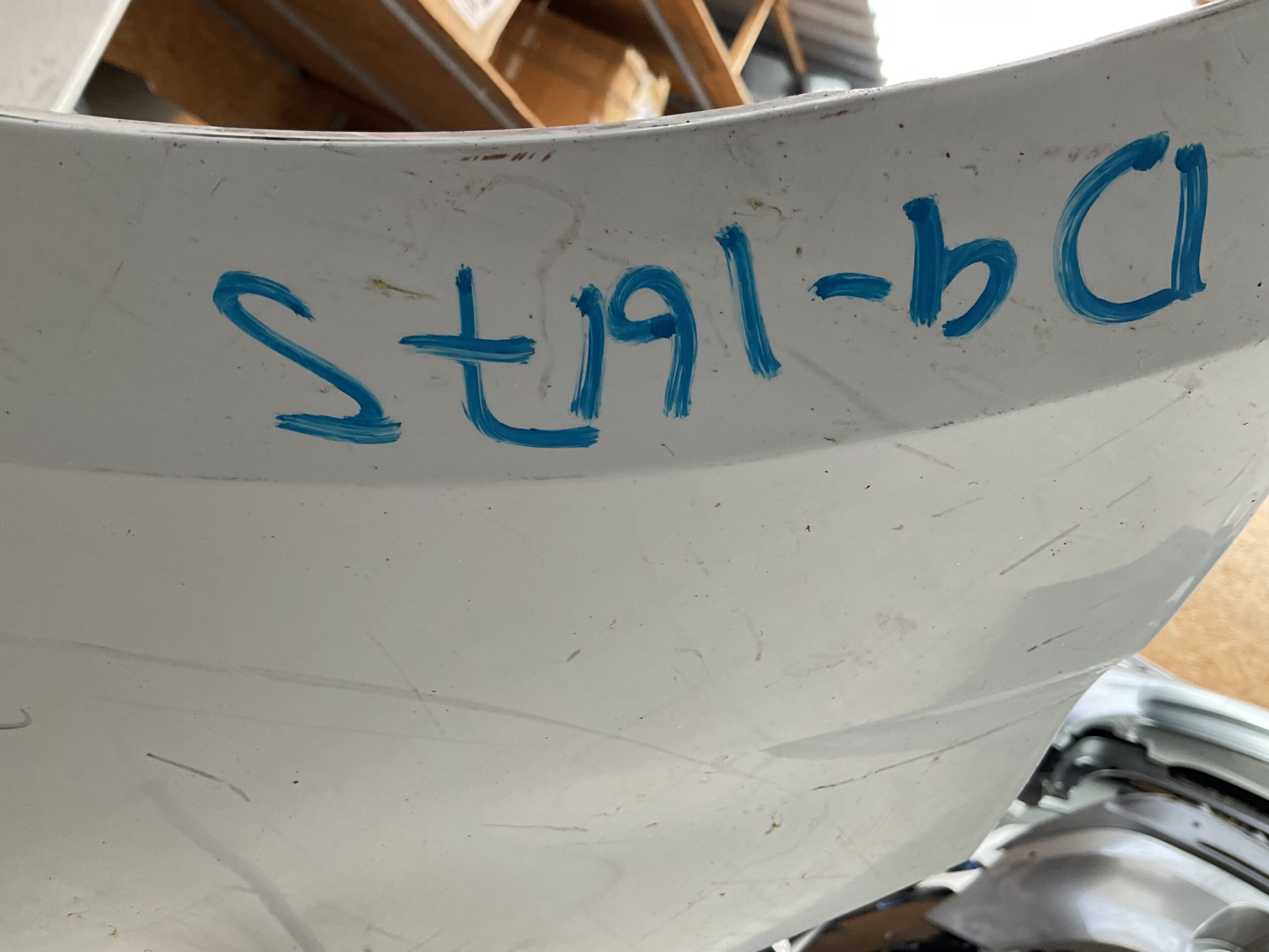 Bumper Ford Transit Courier Facelift 14-17 JT76-17757-A Voorbumper D9-16175z