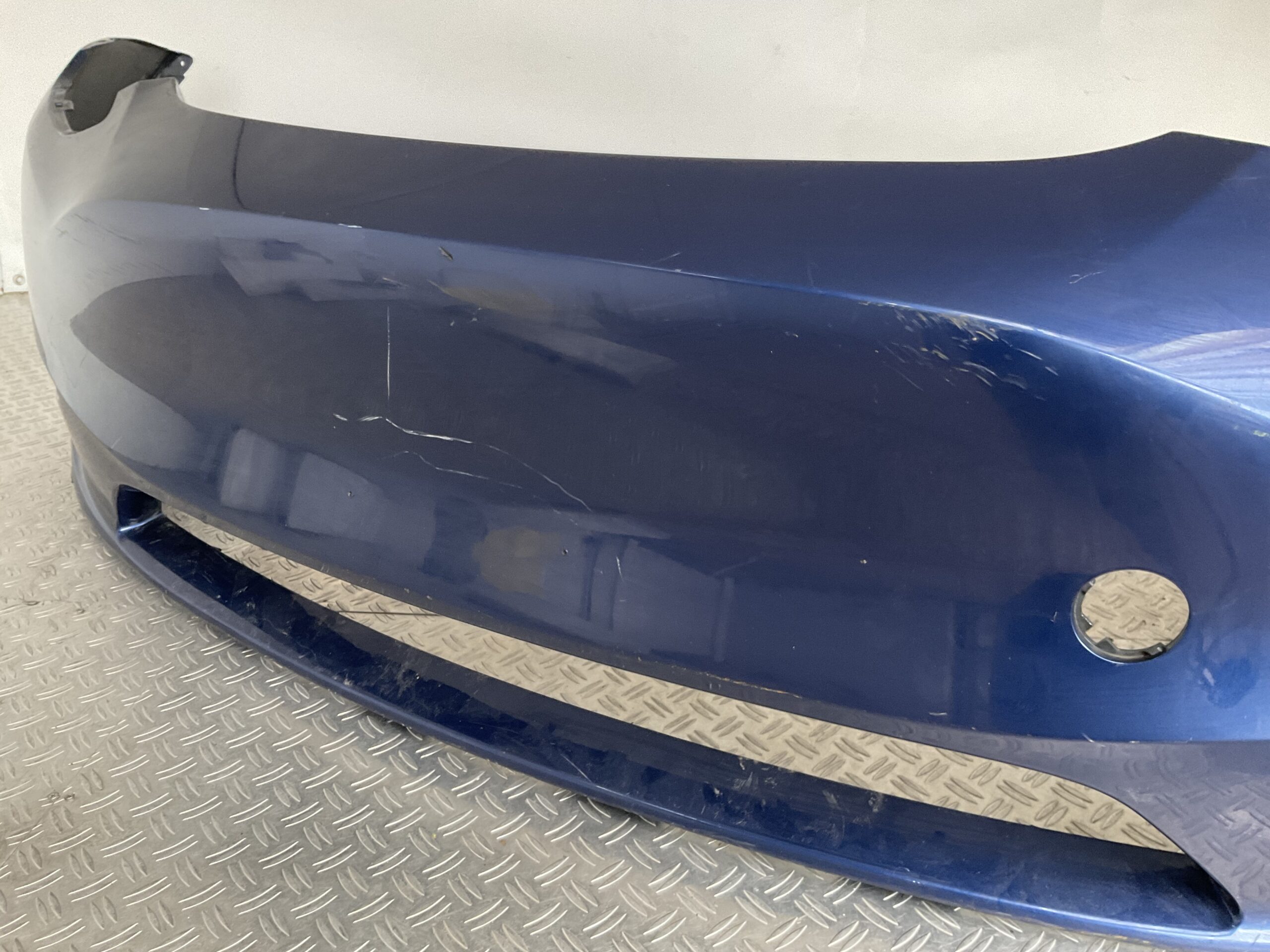 Bumper Tesla Model Y 2020-2024 1540104-05-C Voorbumper B9-16202z