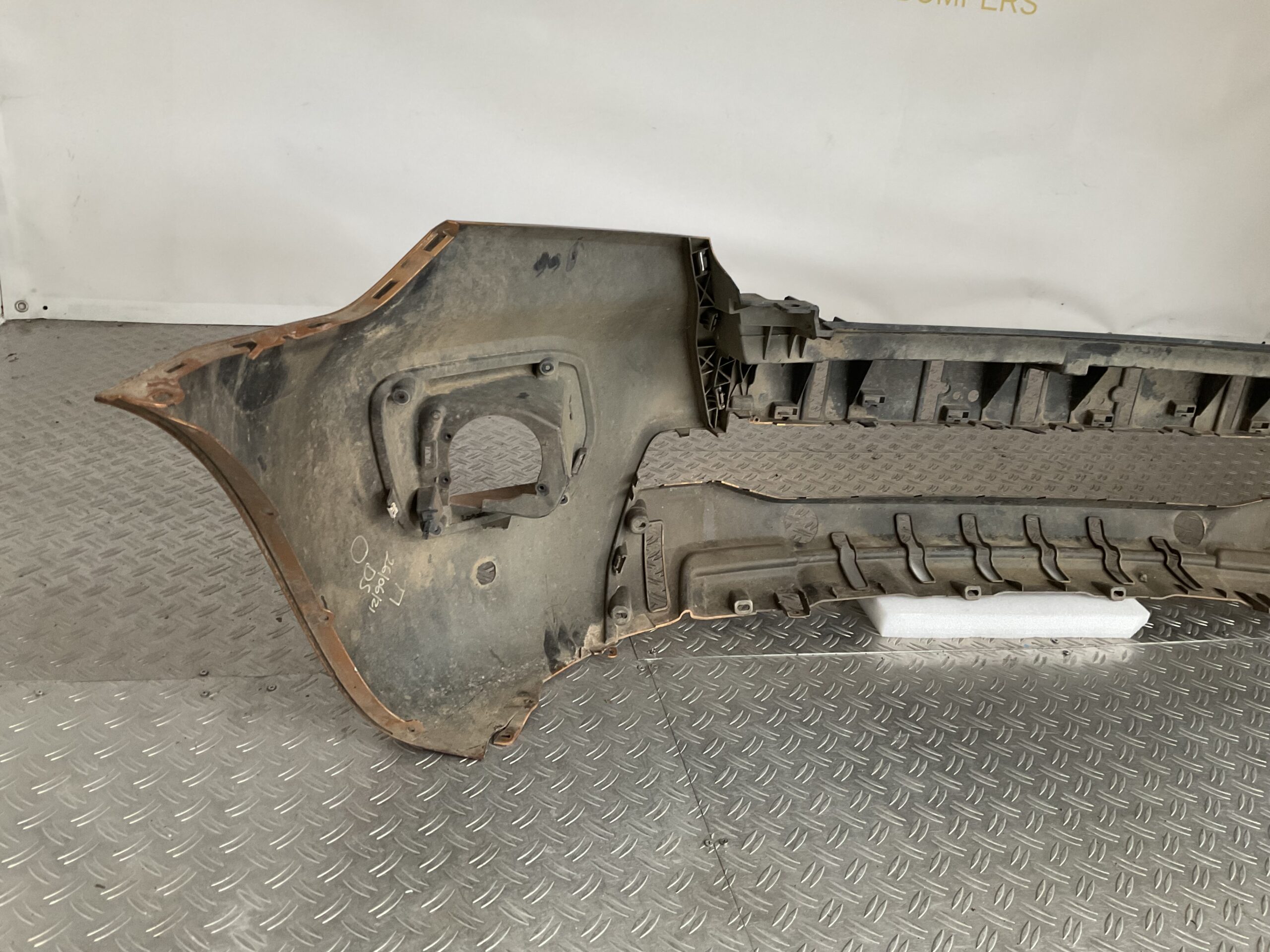 Bumper Ford Ranger 4 Wildtrak JB3B-17C831-D Voorbumper D10-16181z