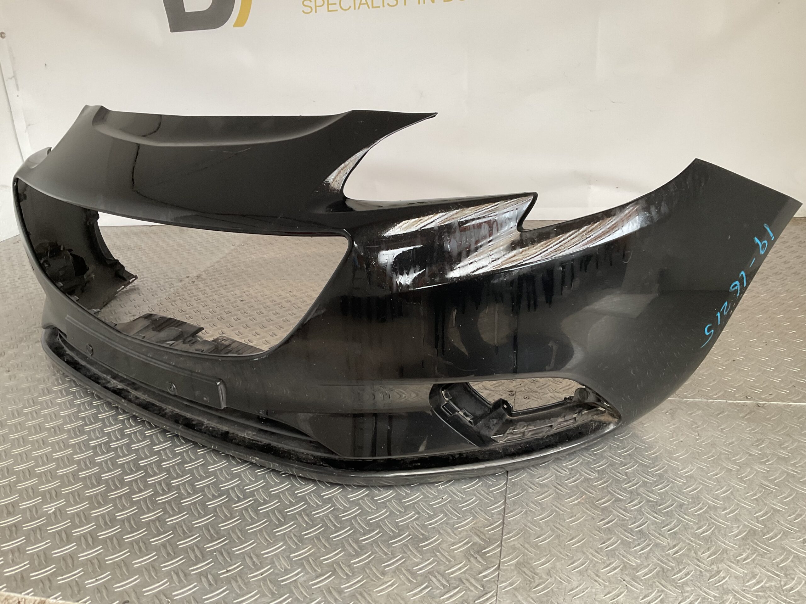Bumper Opel Corsa E 14-19- 39003567 Voorbumper i9-16215z