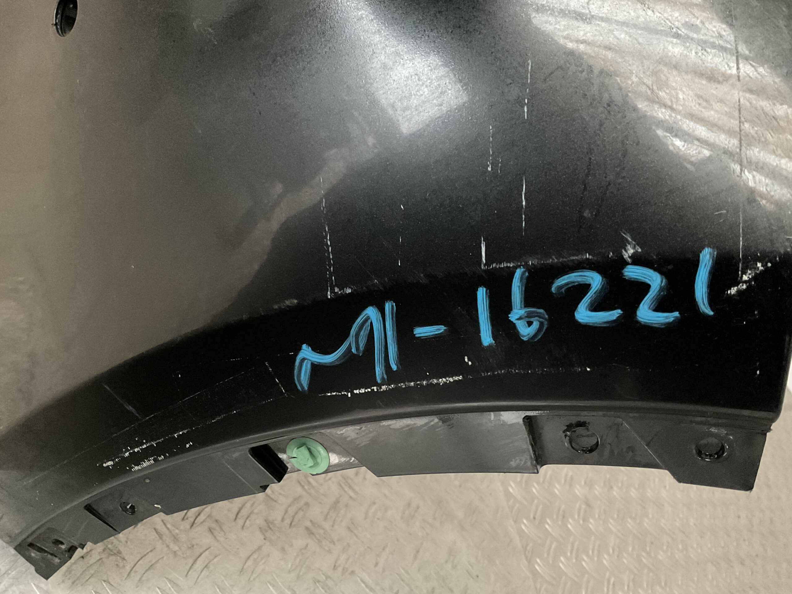 Bumper Alfa Romeo Stelvio 17-23 156114916 Voorbumper M1-16221z