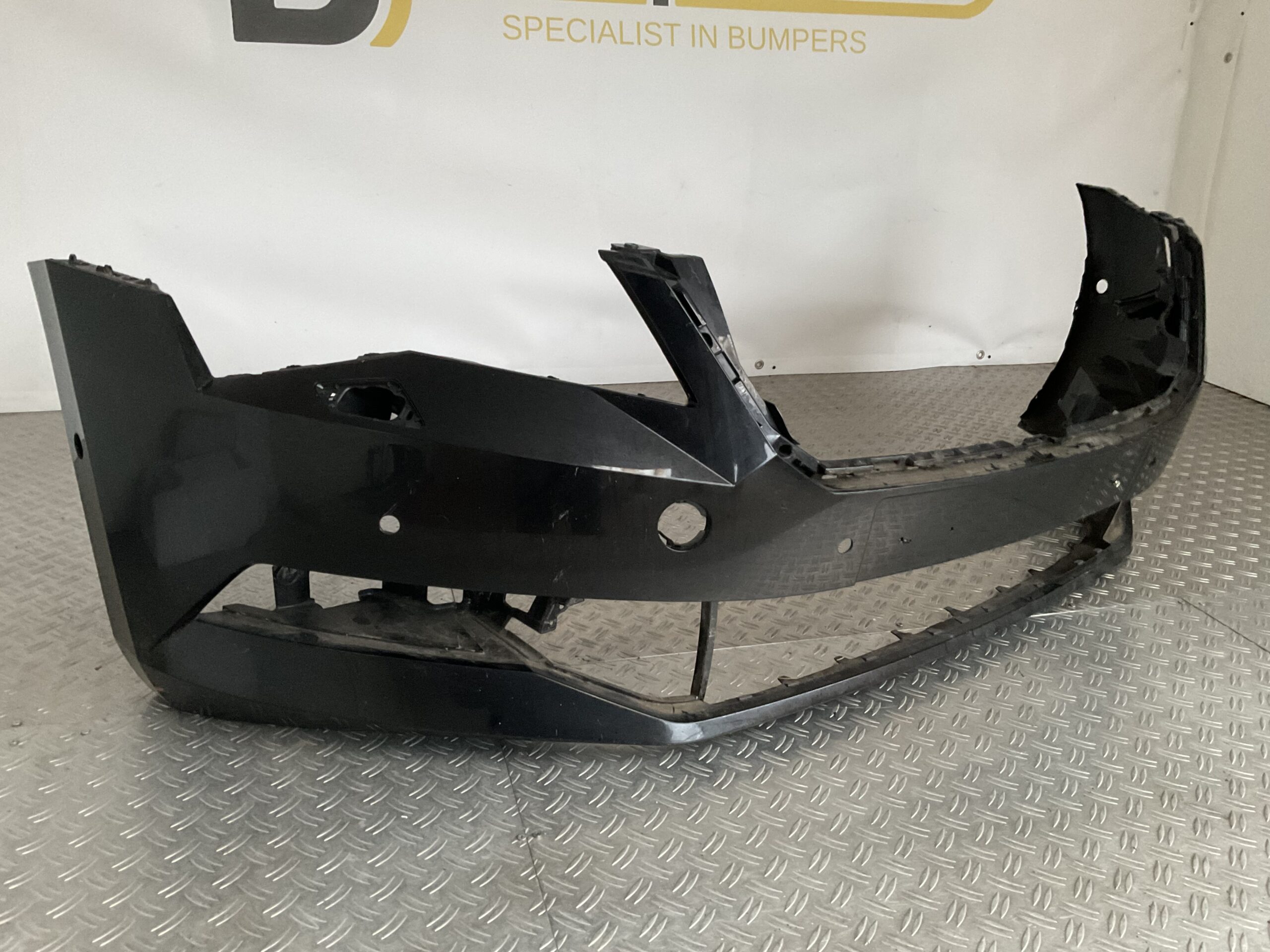 Bumper Skoda Superb lll 3V Facelift 3v0807221F Voorbumper H7-16224z