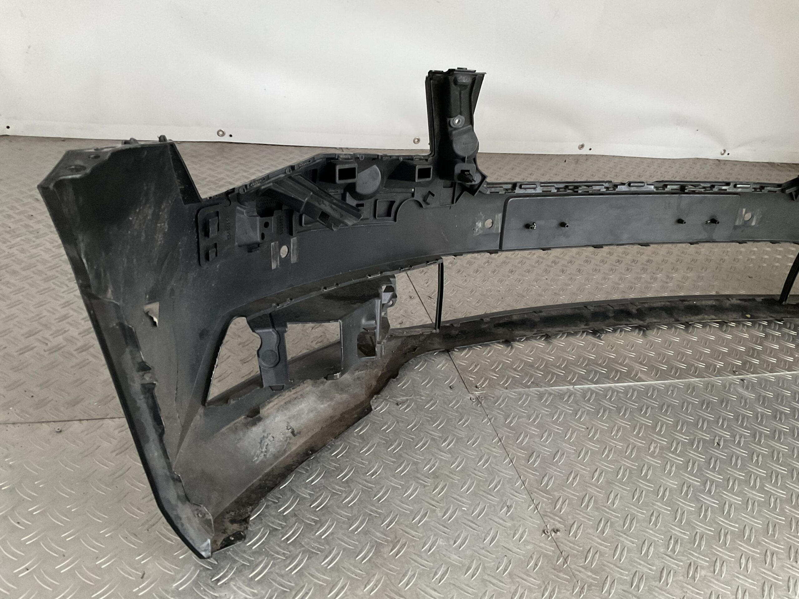 Bumper Skoda Superb lll 3V Facelift 3v0807221F Voorbumper H7-16224z