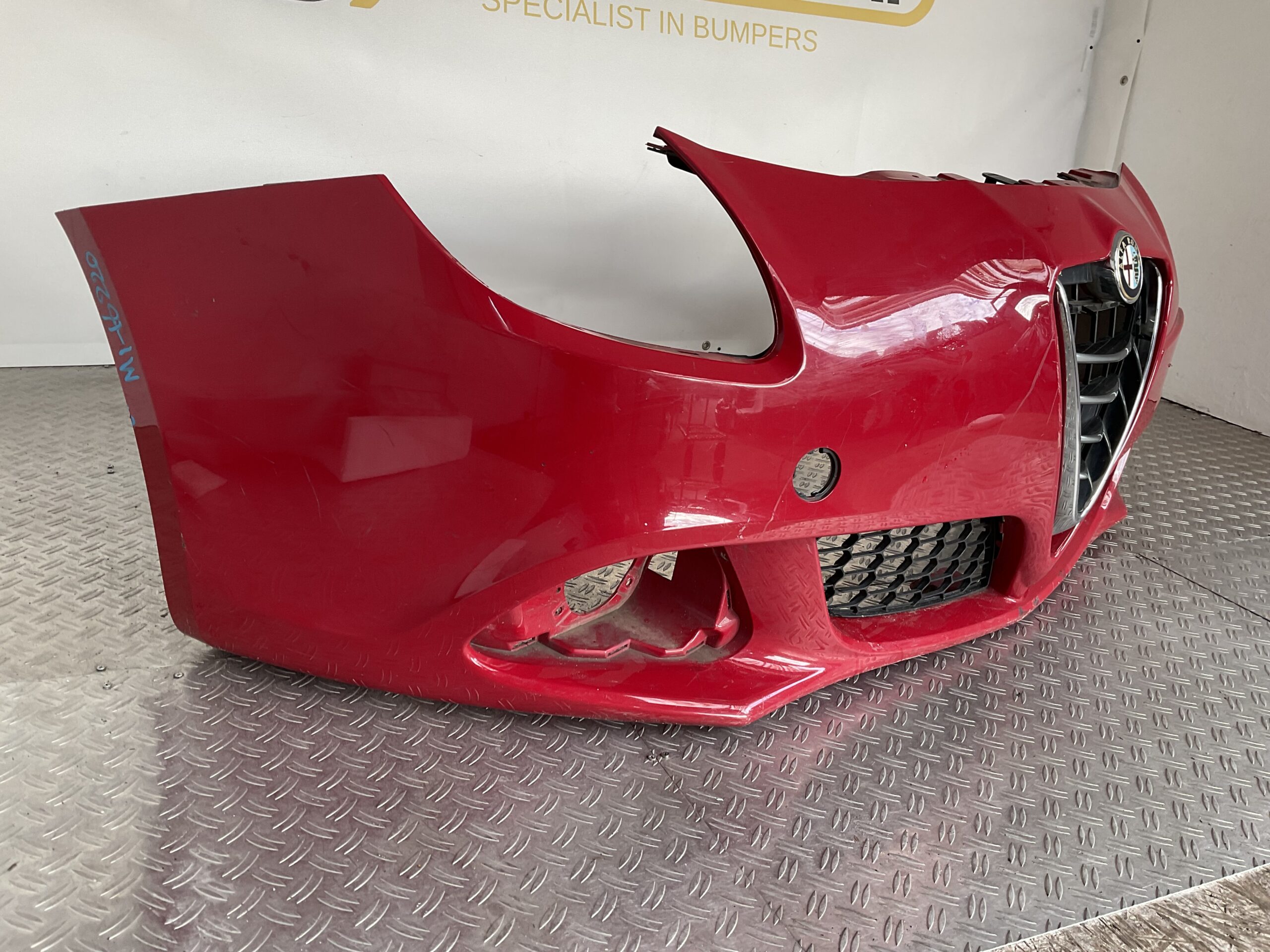 Bumper Alfa Romeo Giulietta 10-16 156085887 Voorbumper M1-16220z